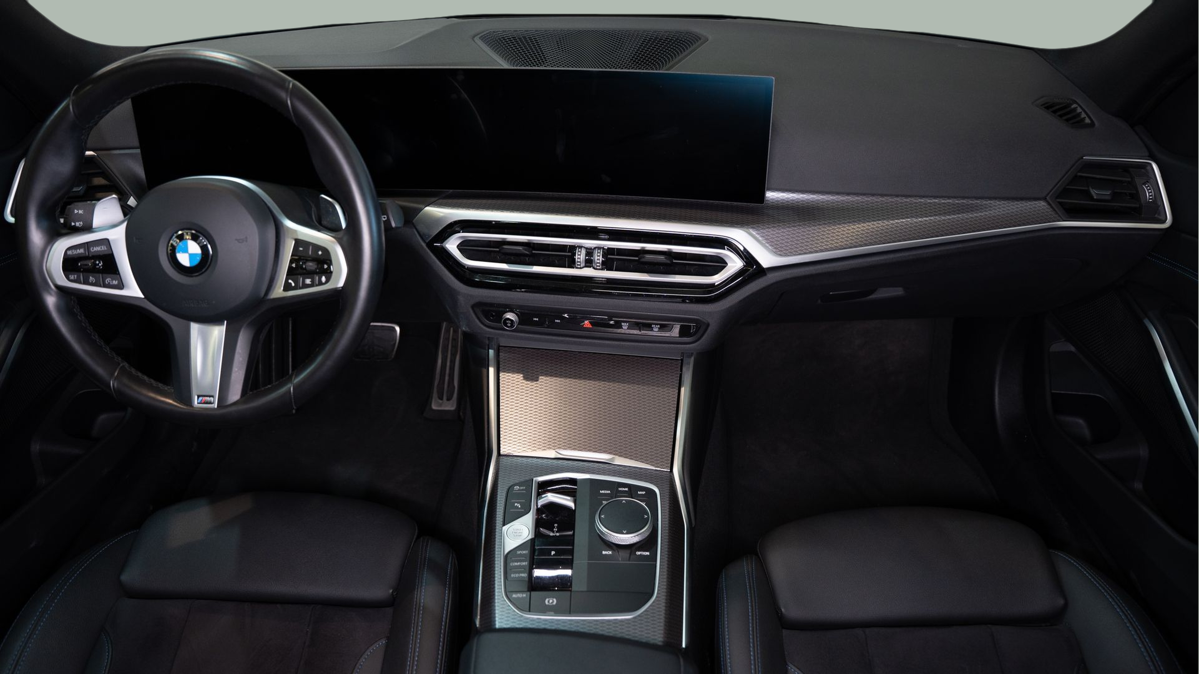 BMW Série 3 320d Touring color Gris. Año 2024. 140KW(190CV). Diesel. En concesionario Aníbal Carvalho & Filhos, S.A. de Santarém