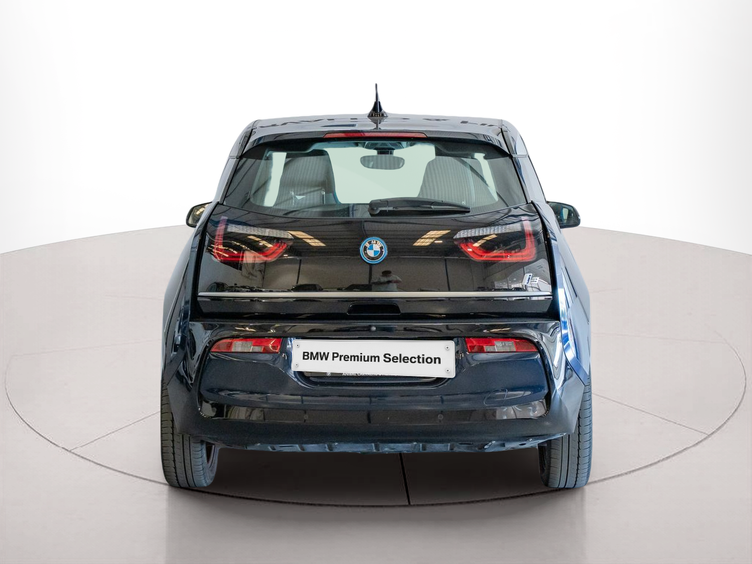 BMW i3 i3 120Ah color Azul. Año 2021. 125KW(170CV). Elétrico. En concesionario Aníbal Carvalho & Filhos, S.A. de Santarém