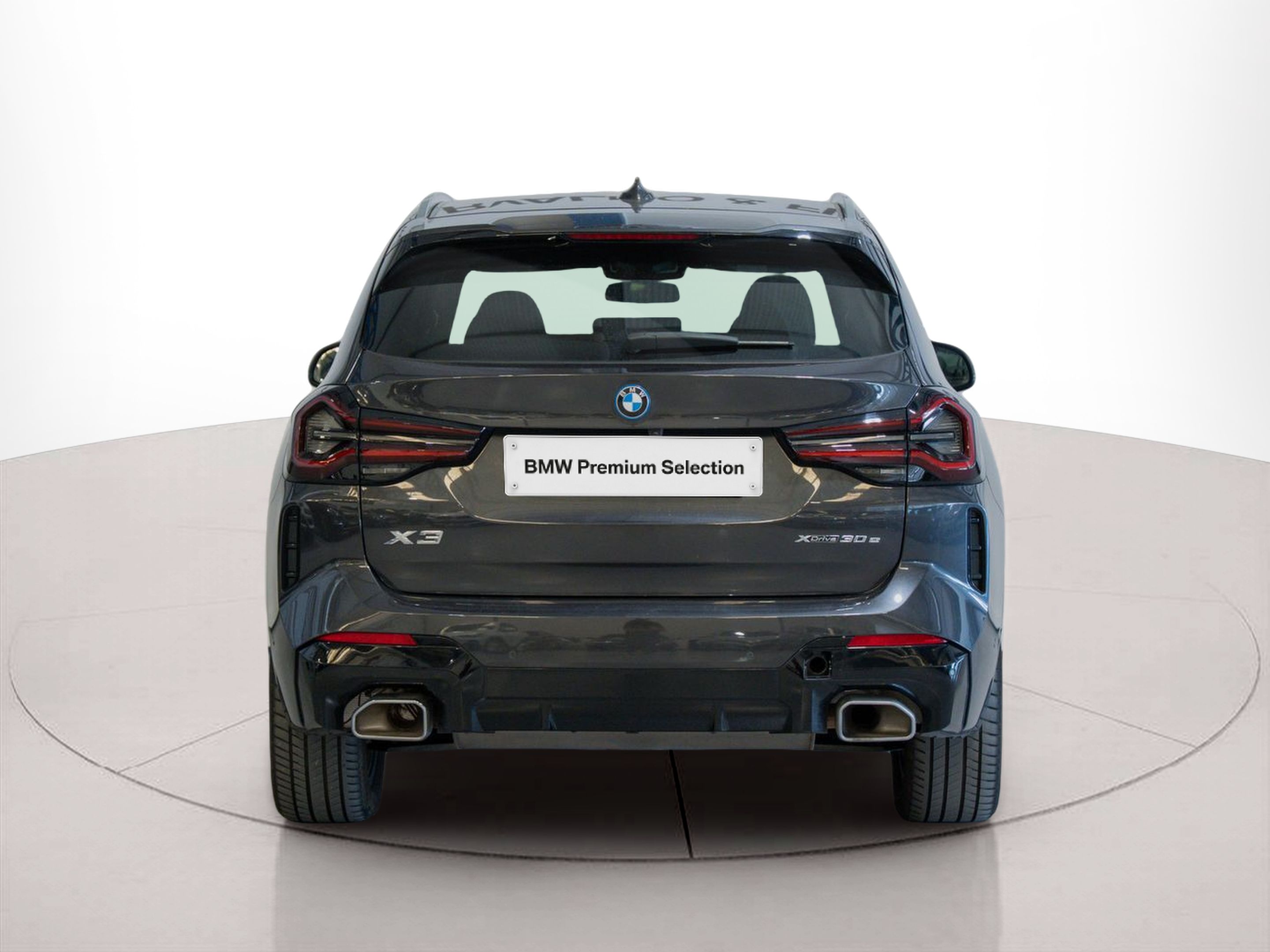 BMW X3 xDrive30e color Gris. Año 2023. 215KW(292CV). Elétrico. En concesionario Aníbal Carvalho & Filhos, S.A. de Santarém