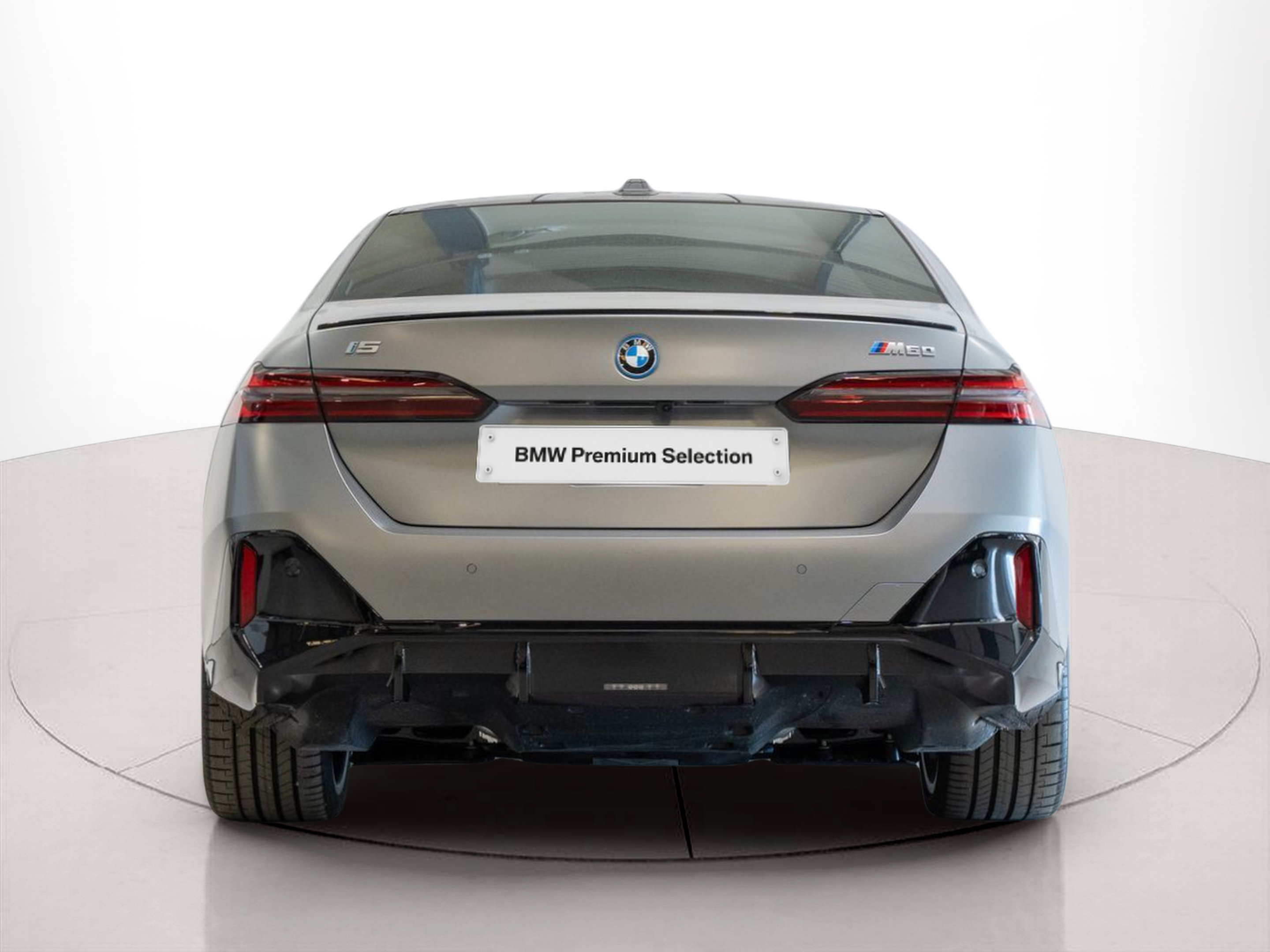 BMW i5 M60 color Gris. Año 2024. 442KW(601CV). Elétrico. En concesionario Aníbal Carvalho & Filhos, S.A. de Santarém