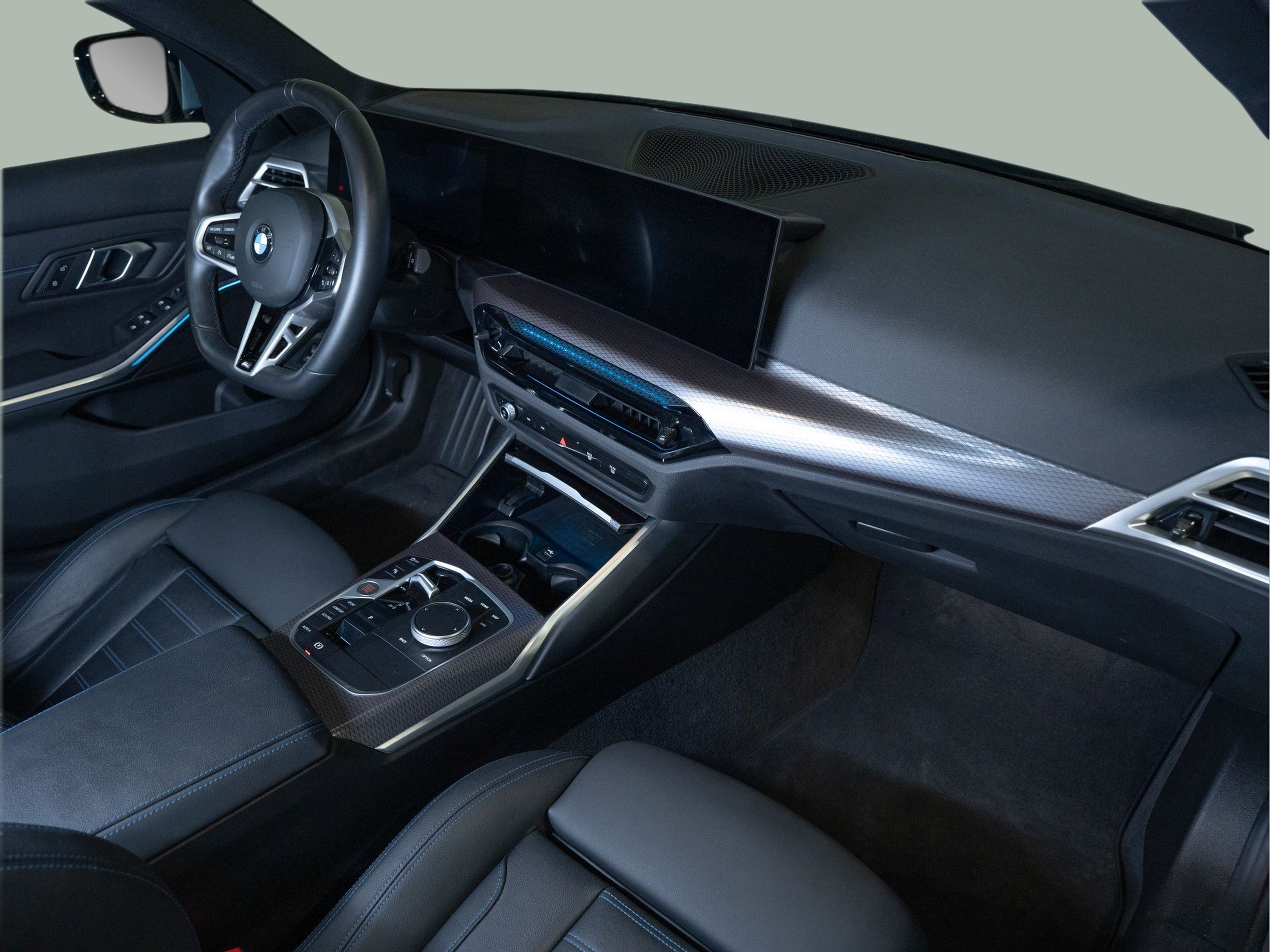 BMW Série 3 320d Touring color Gris. Año 2025. 140KW(190CV). Diesel. En concesionario Aníbal Carvalho & Filhos, S.A. de Santarém