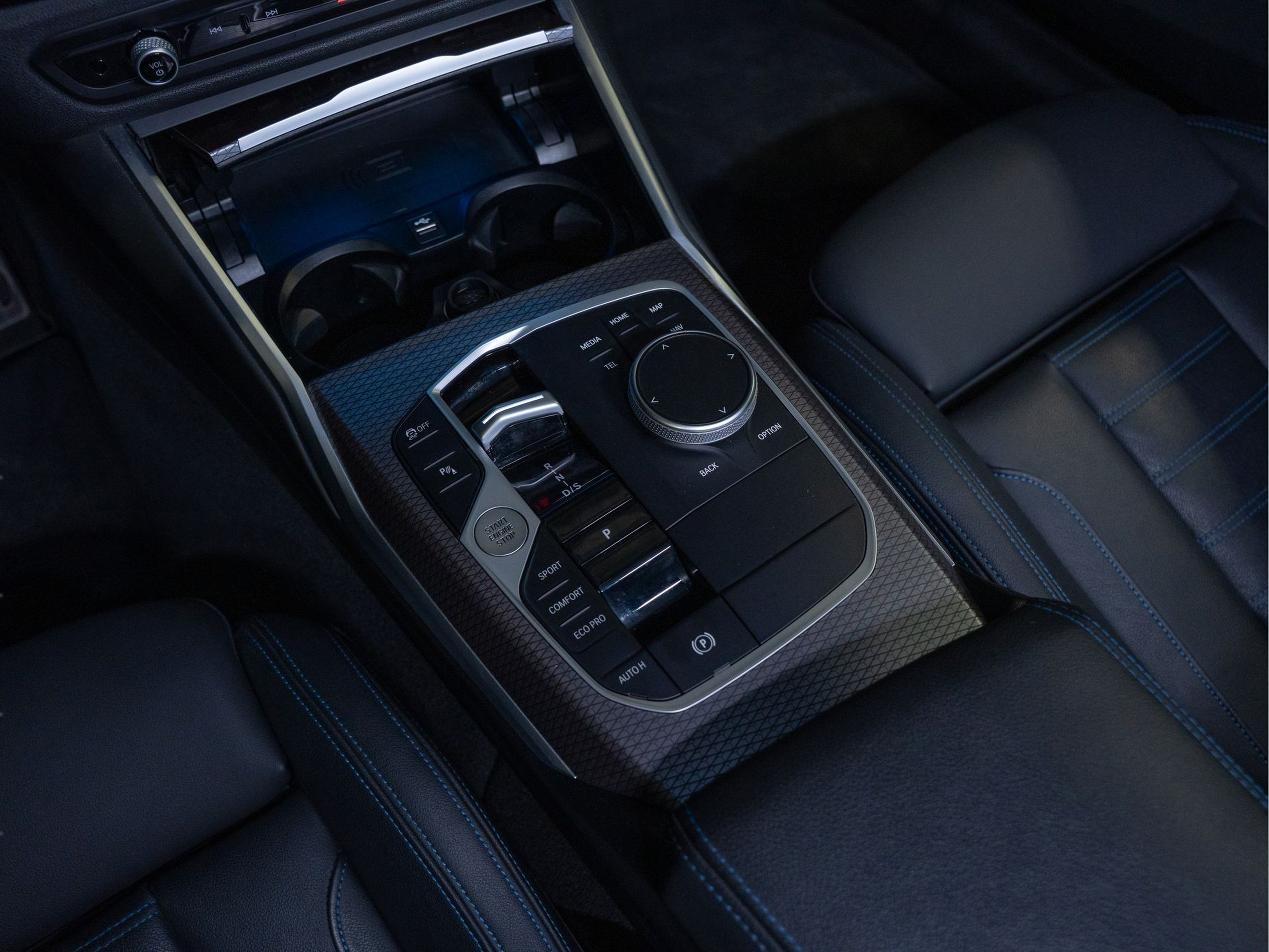 BMW Série 3 320d Touring color Gris. Año 2025. 140KW(190CV). Diesel. En concesionario Aníbal Carvalho & Filhos, S.A. de Santarém