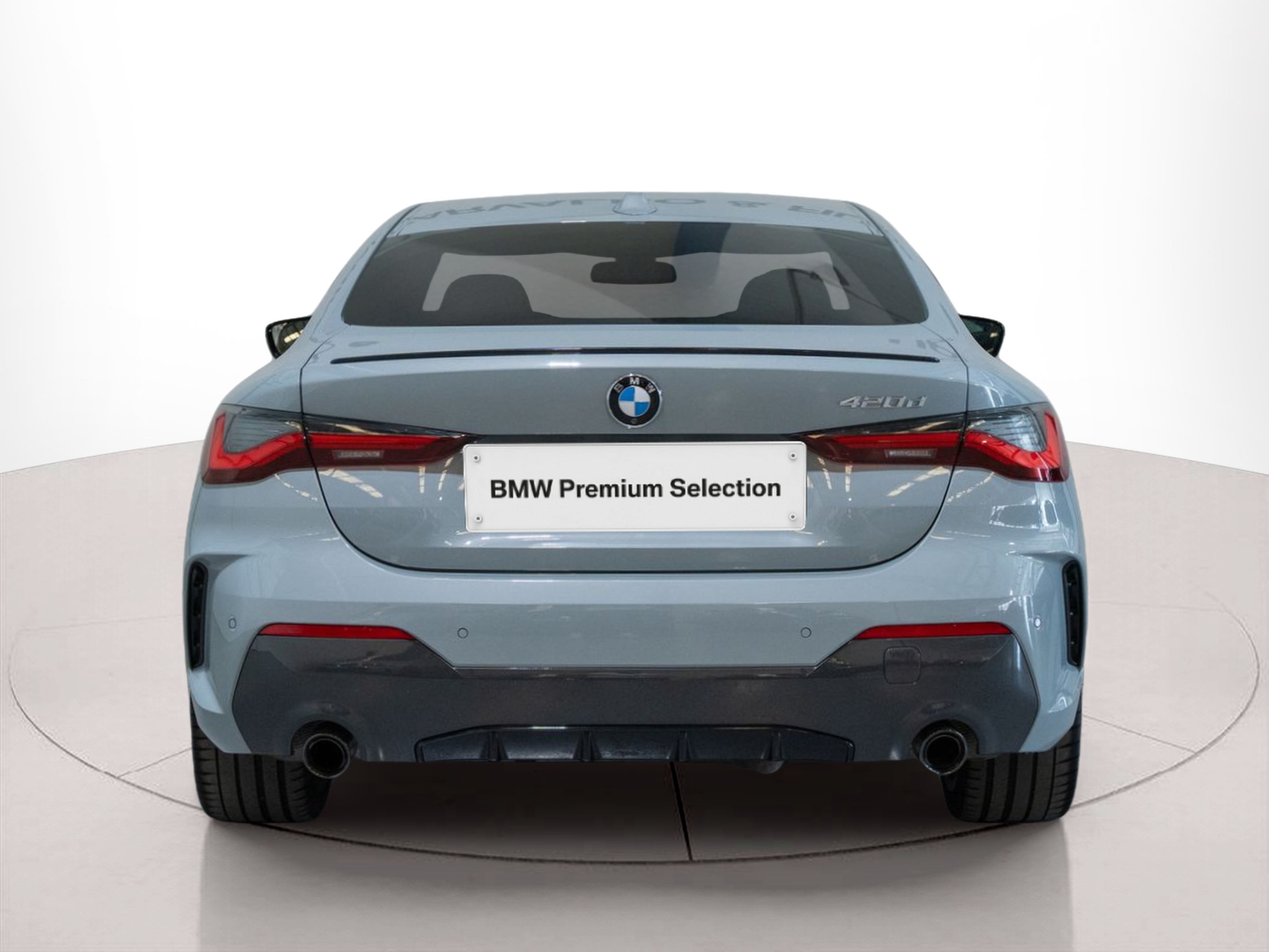 BMW Série 4 420d Coupe color Gris. Año 2023. 140KW(190CV). Diesel. En concesionario Aníbal Carvalho & Filhos, S.A. de Santarém