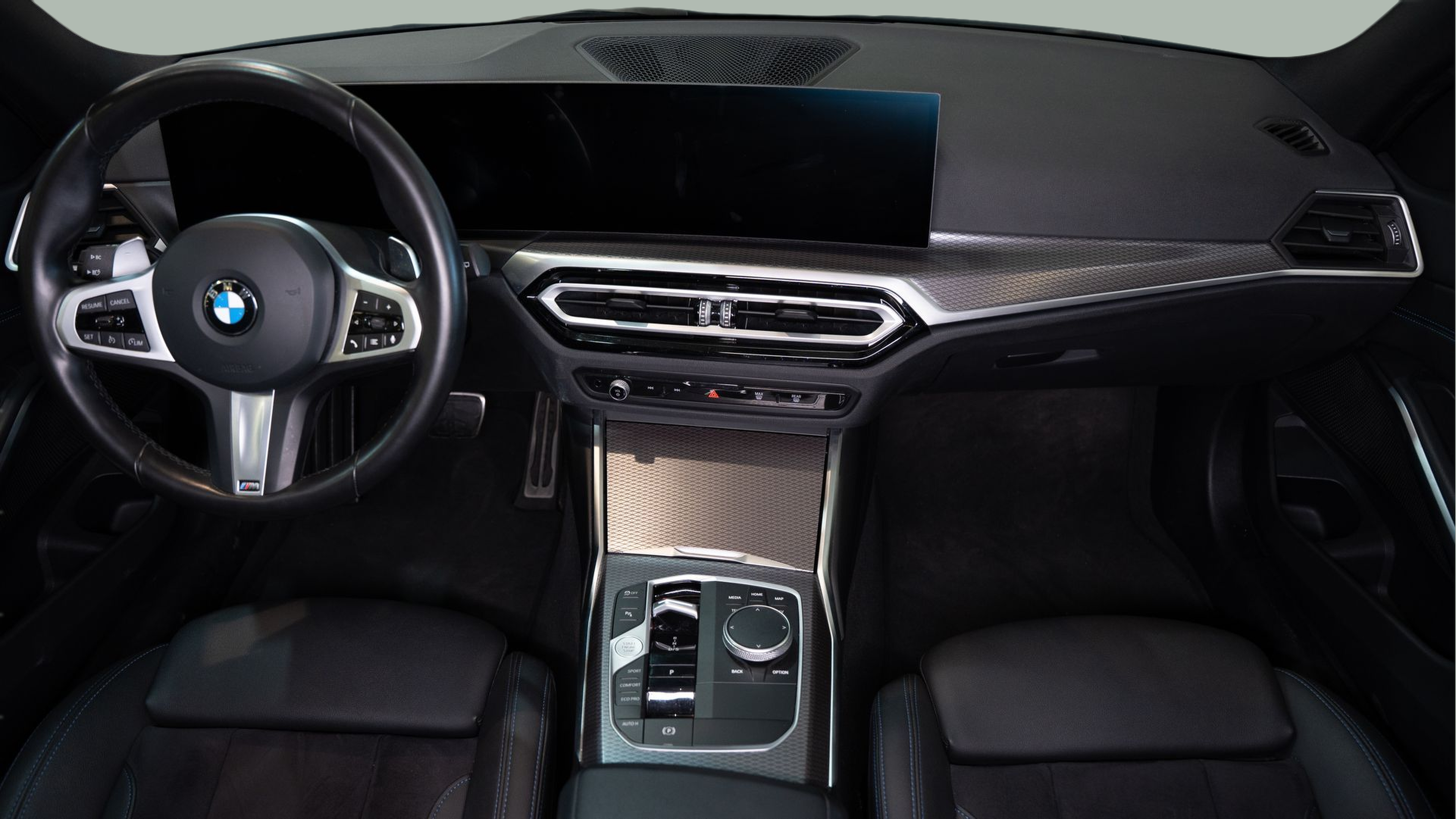 BMW Série 3 320d Touring color Gris. Año 2024. 140KW(190CV). Diesel. En concesionario Aníbal Carvalho & Filhos, S.A. de Santarém