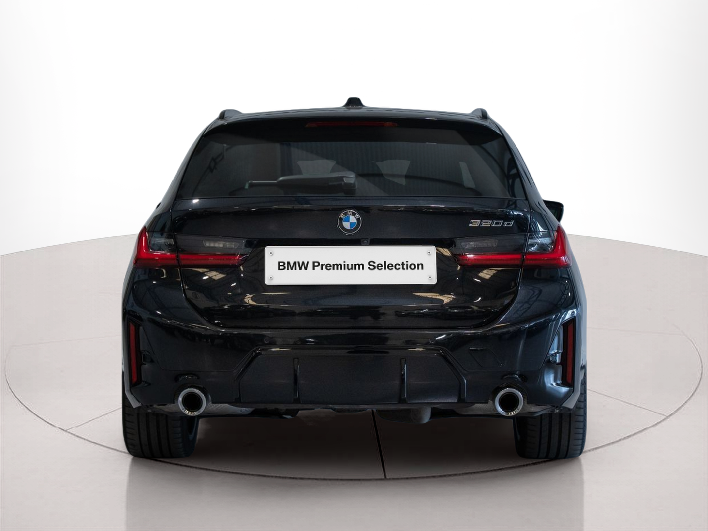 BMW Série 3 320d Touring color Negro. Año 2024. 140KW(190CV). Diesel. En concesionario Aníbal Carvalho & Filhos, S.A. de Santarém