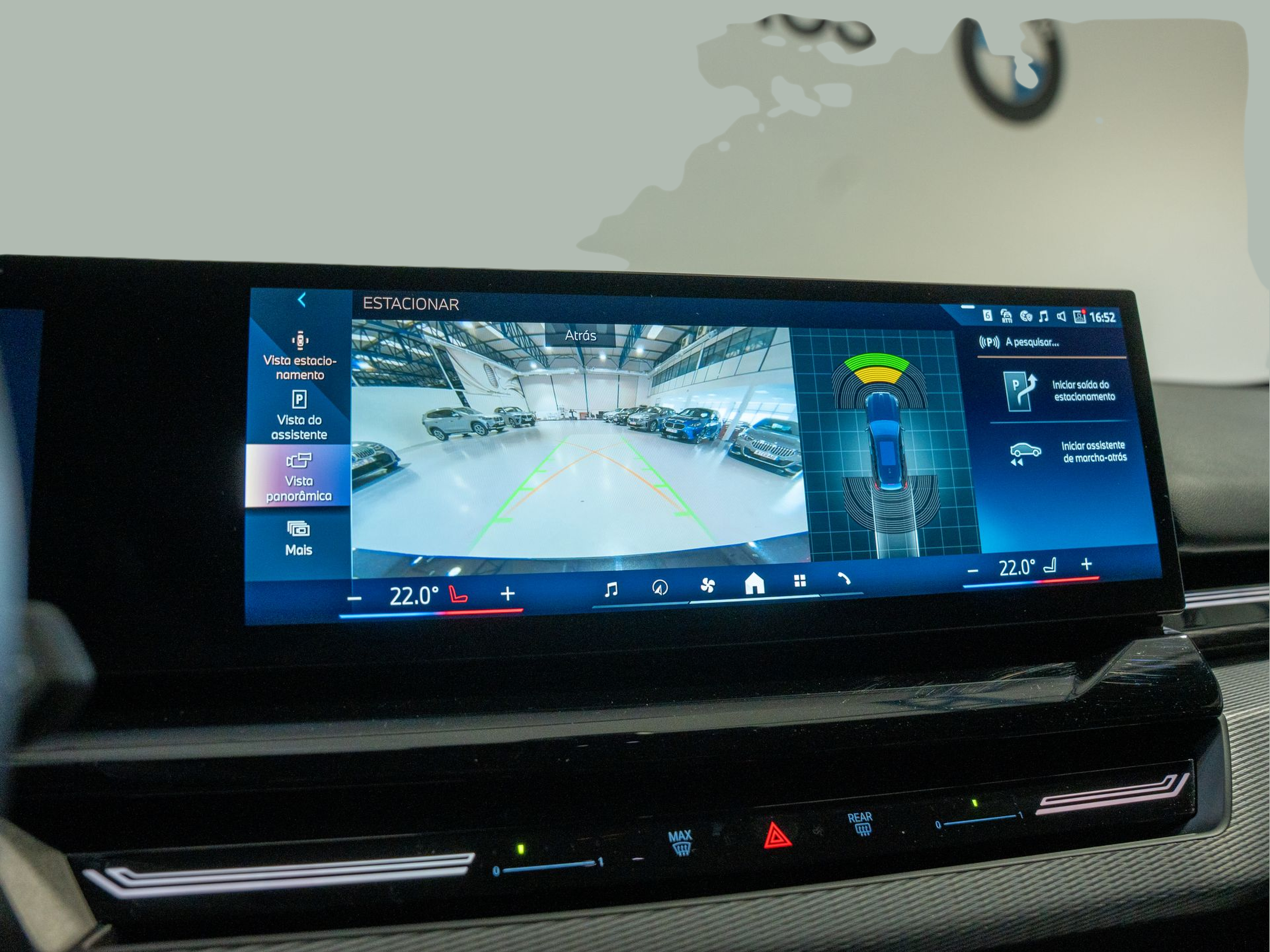 BMW Série 5 530e Touring color Negro. Año 2025. 220KW(299CV). Elétrico / Gasolina Híbrido. En concesionario Aníbal Carvalho & Filhos, S.A. de Santarém