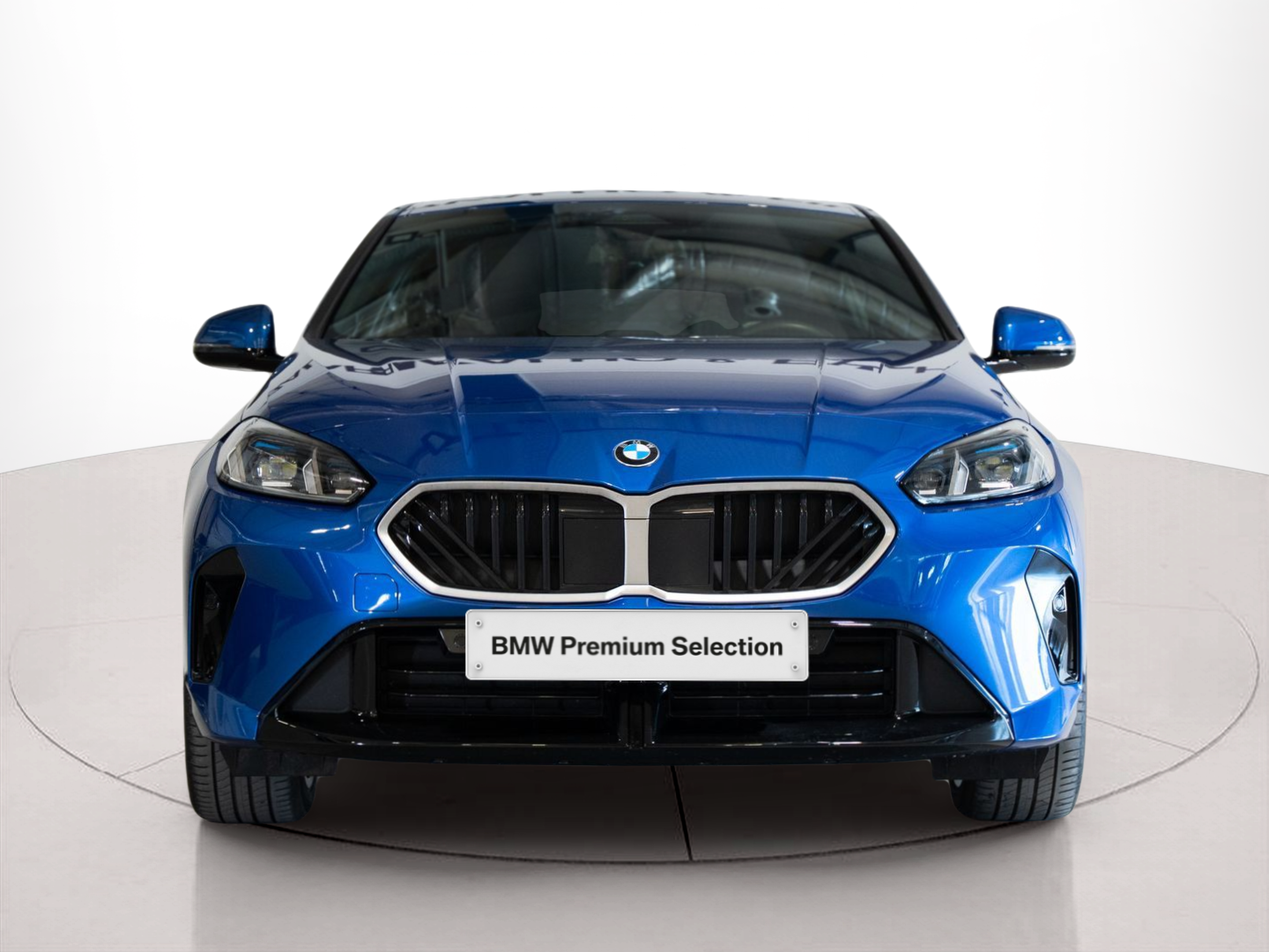 Fotos de BMW Série 1 116i color Azul. Año 2025. 90KW(122CV). Gasolina. En concesionario Aníbal Carvalho & Filhos, S.A. de Santarém