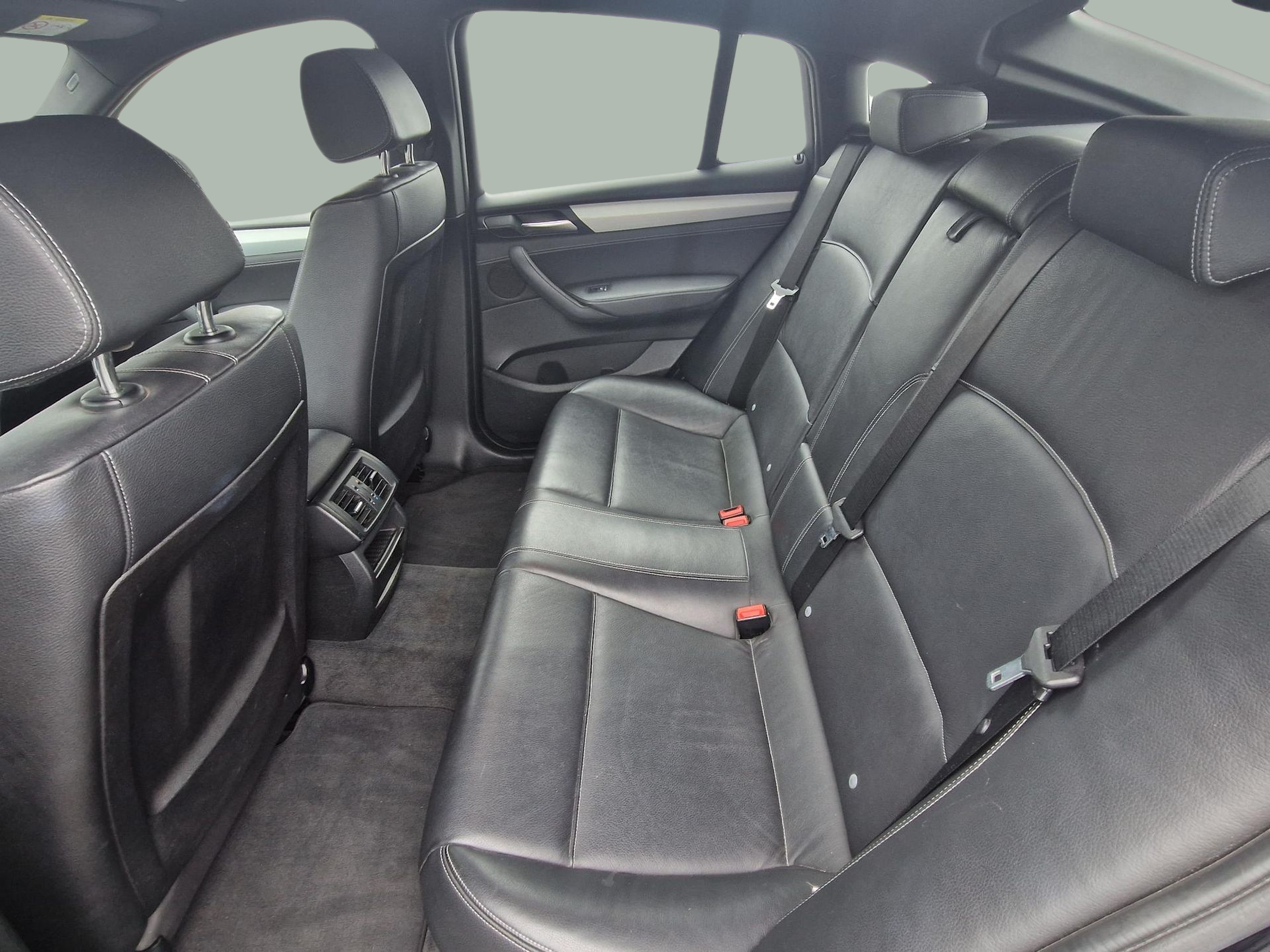 BMW X4 xDrive35d color Negro. Año 2014. 230KW(313CV). Diesel. En concesionario Auto Açoreana de Rui & Gastao, Lda de Ponta Delgada