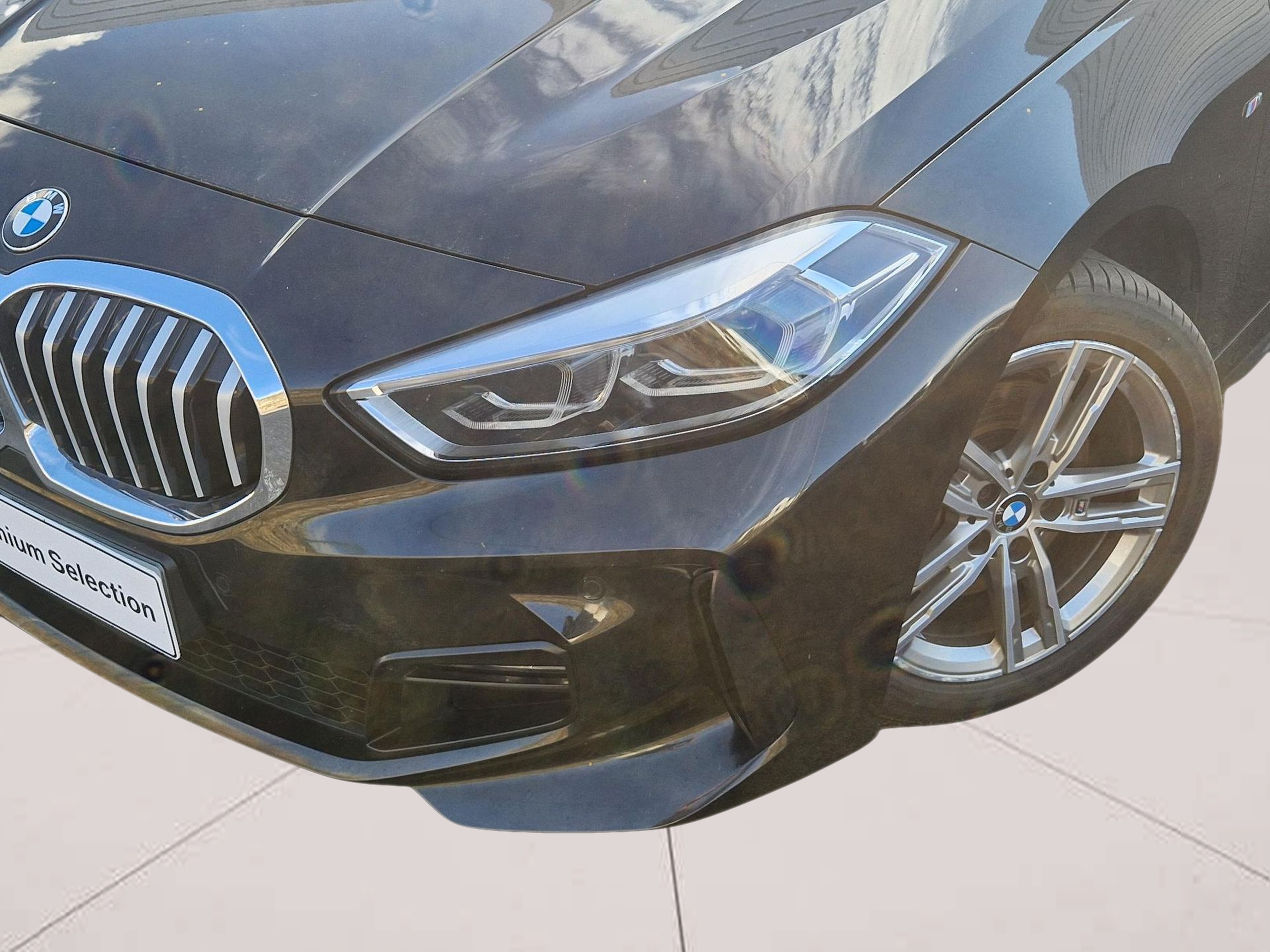 BMW Série 1 116d color Negro. Año 2021. 85KW(116CV). Diesel. En concesionario Auto Açoreana de Rui & Gastao, Lda de Ponta Delgada