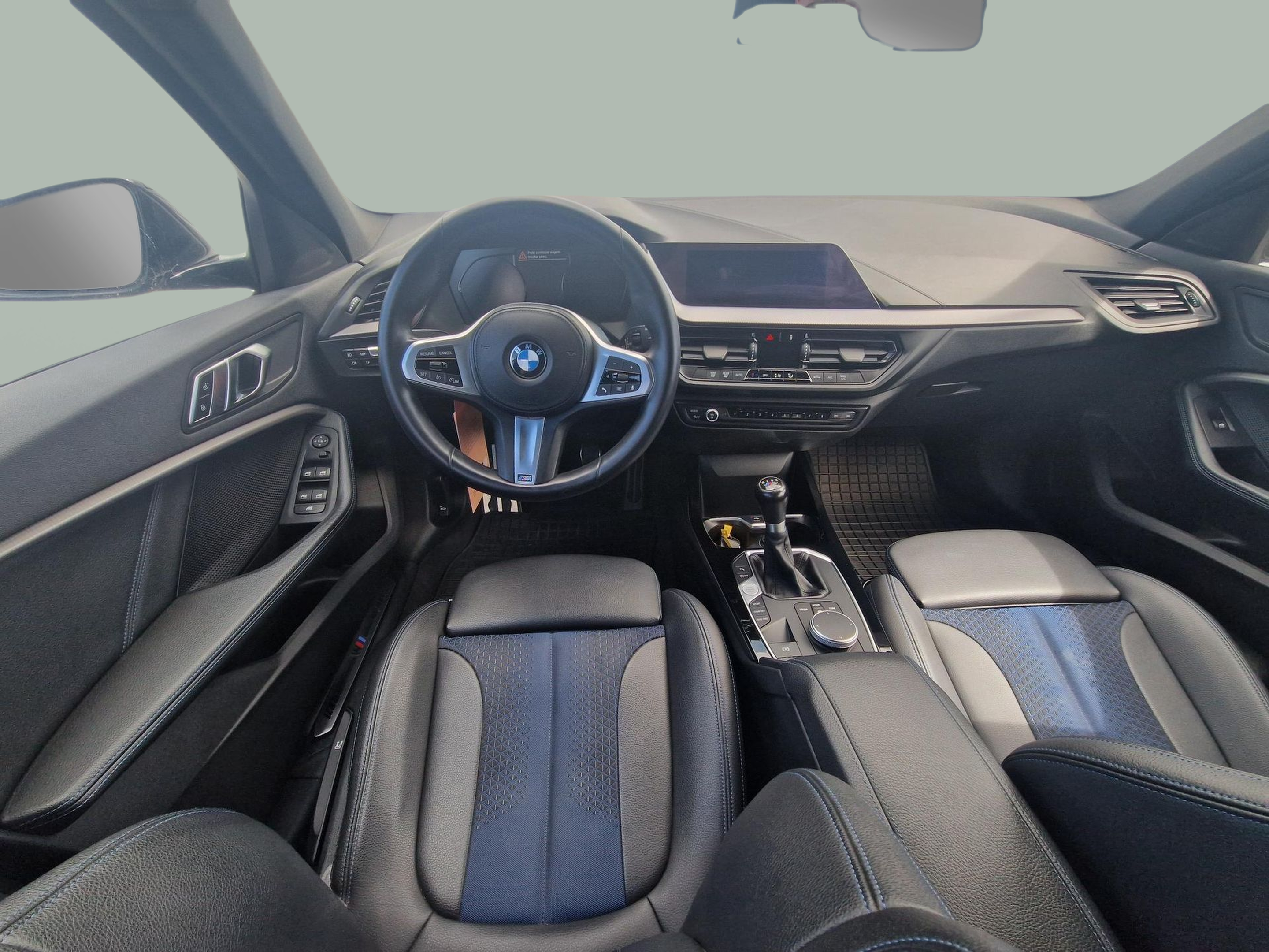 BMW Série 1 116d color Negro. Año 2021. 85KW(116CV). Diesel. En concesionario Auto Açoreana de Rui & Gastao, Lda de Ponta Delgada