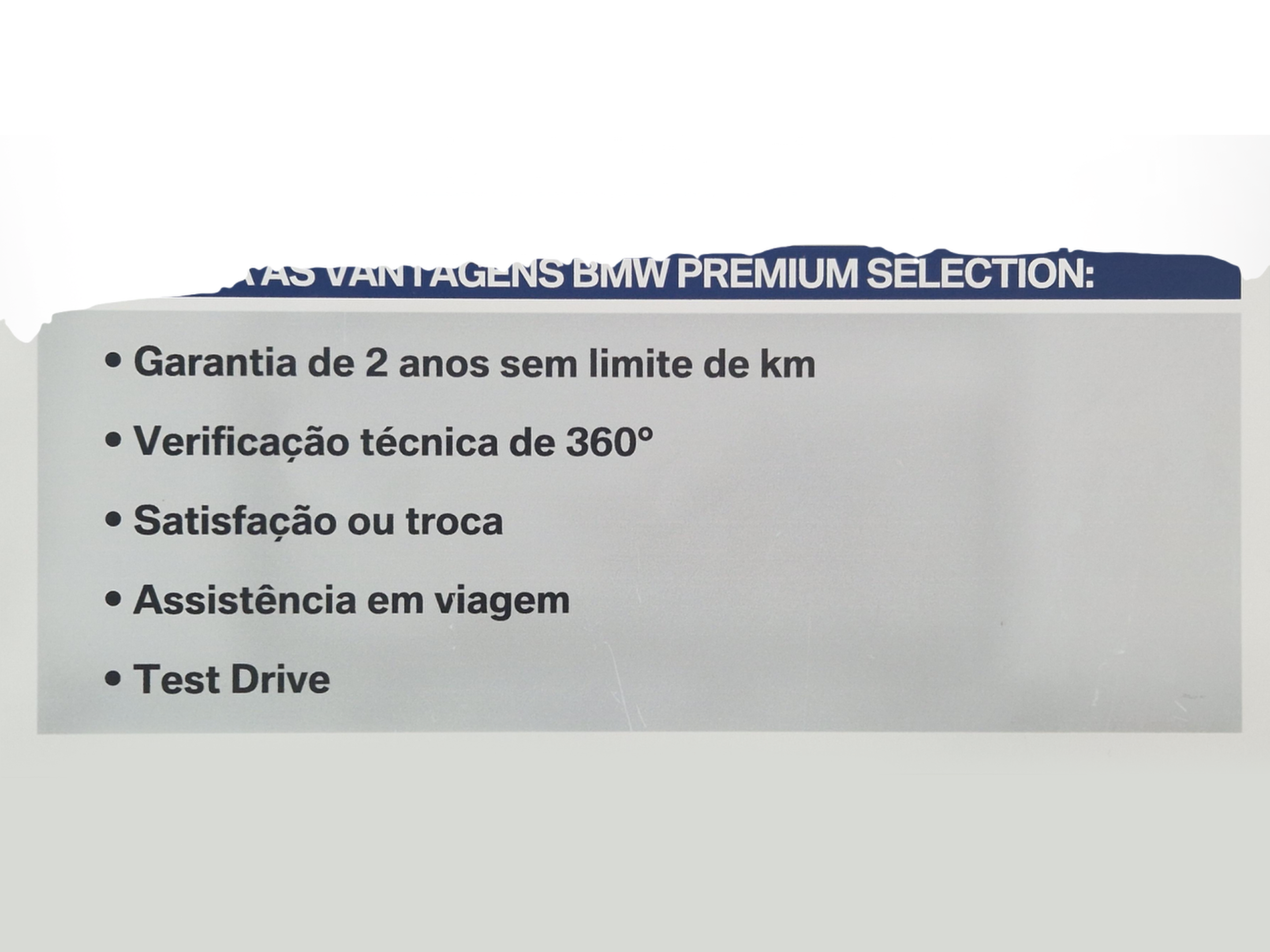 BMW Série 1 116d color Gris. Año 2024. 85KW(116CV). Diesel. En concesionario Auto Açoreana de Rui & Gastao, Lda de Ponta Delgada