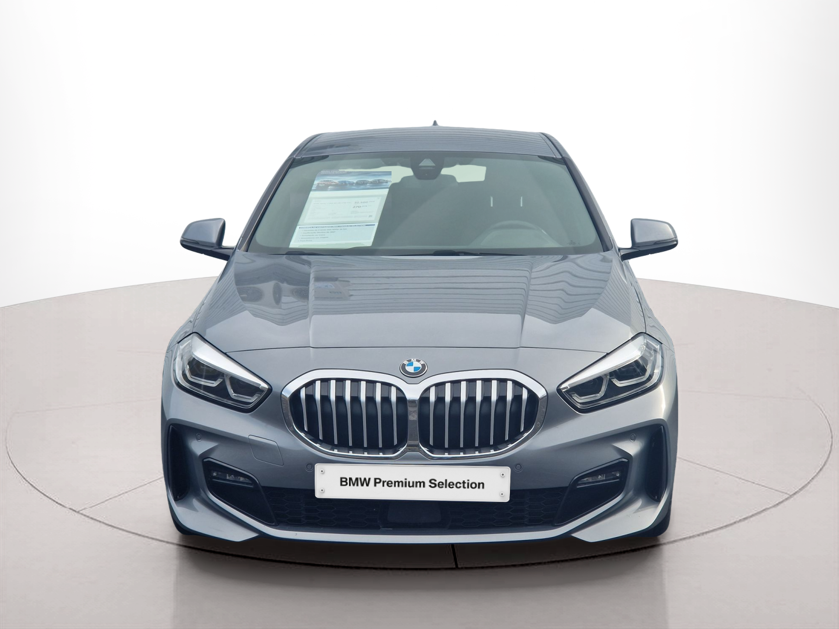 Fotos de BMW Série 1 116d color Gris. Año 2024. 85KW(116CV). Diesel. En concesionario Auto Açoreana de Rui & Gastao, Lda de Ponta Delgada