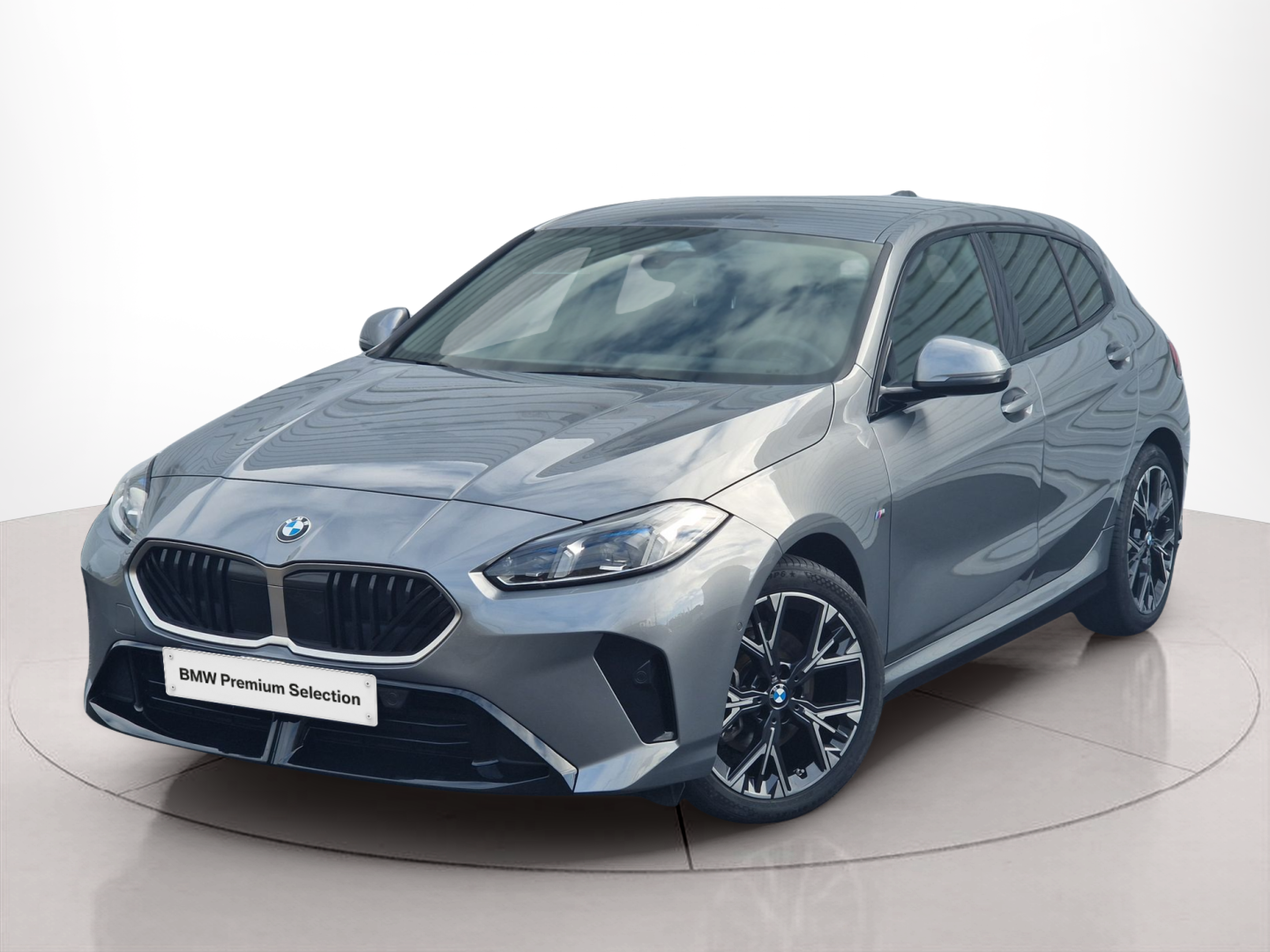 Fotos de BMW Série 1 116i color Gris. Año 2025. 90KW(122CV). Gasolina. En concesionario Auto Açoreana de Rui & Gastao, Lda de Ponta Delgada