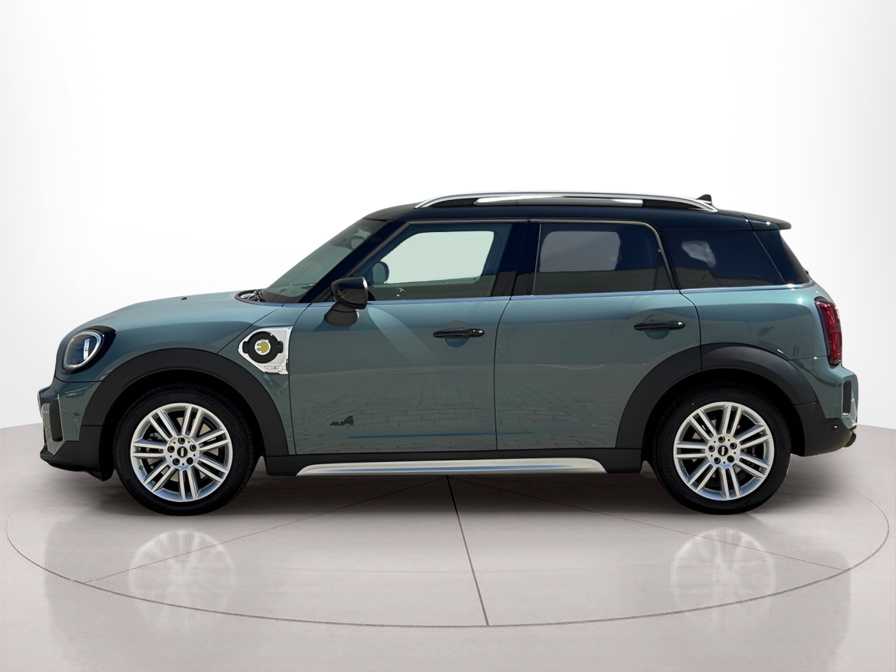 Fotos de MINI Countryman Cooper S E ALL4 162 kW (220 CV)