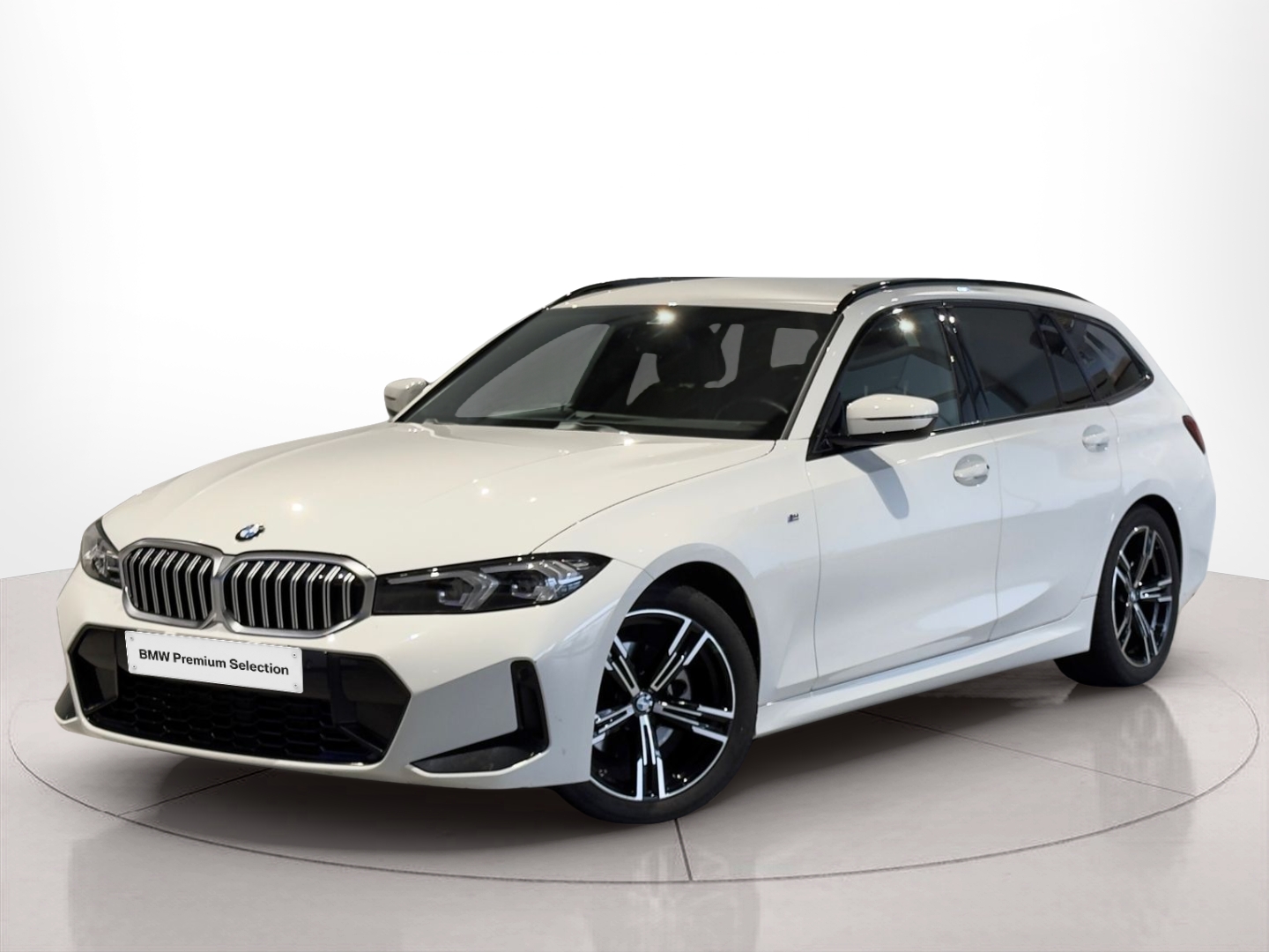 Fotos de BMW Série 3 320d Touring color Blanco. Año 2023. 140KW(190CV). Diesel. En concesionario BMcar Porto de Porto