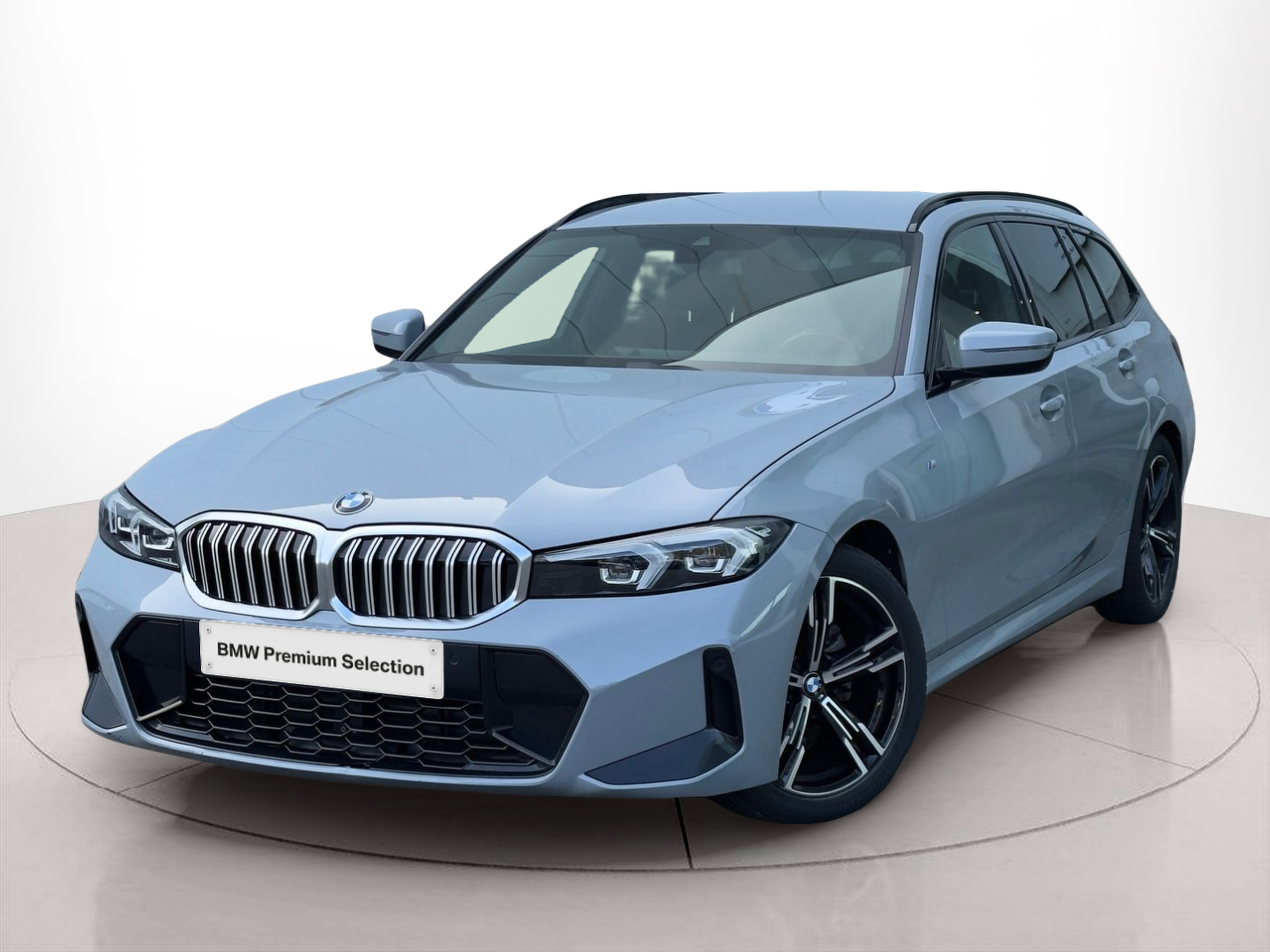 Fotos de BMW Série 3 320d Touring color Gris. Año 2023. 140KW(190CV). Diesel. En concesionario BMcar Porto de Porto
