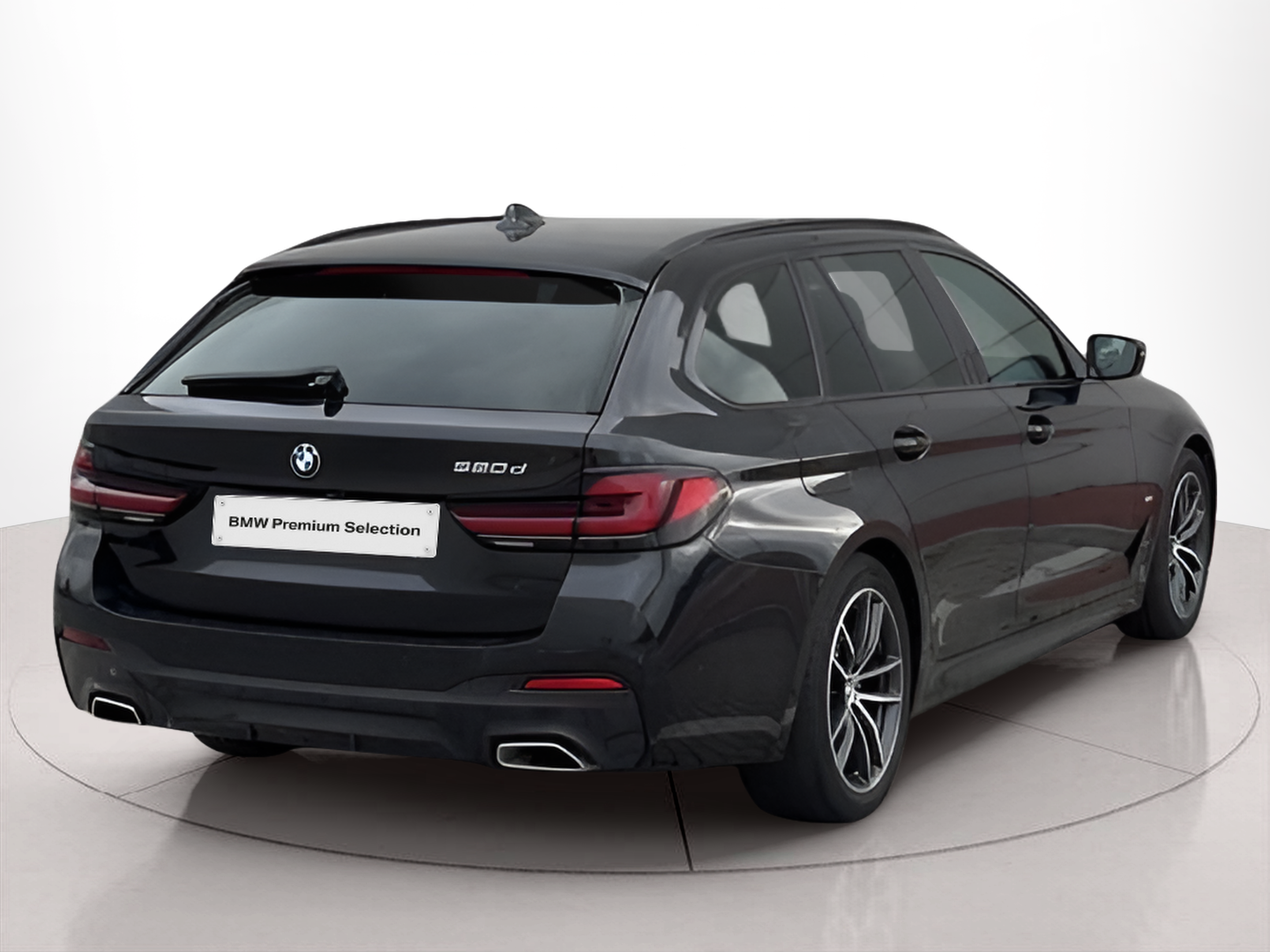 BMW Série 5 520d Touring color Negro. Año 2023. 140KW(190CV). Diesel. En concesionario BMcar Viana do Castelo de Viana do Castelo