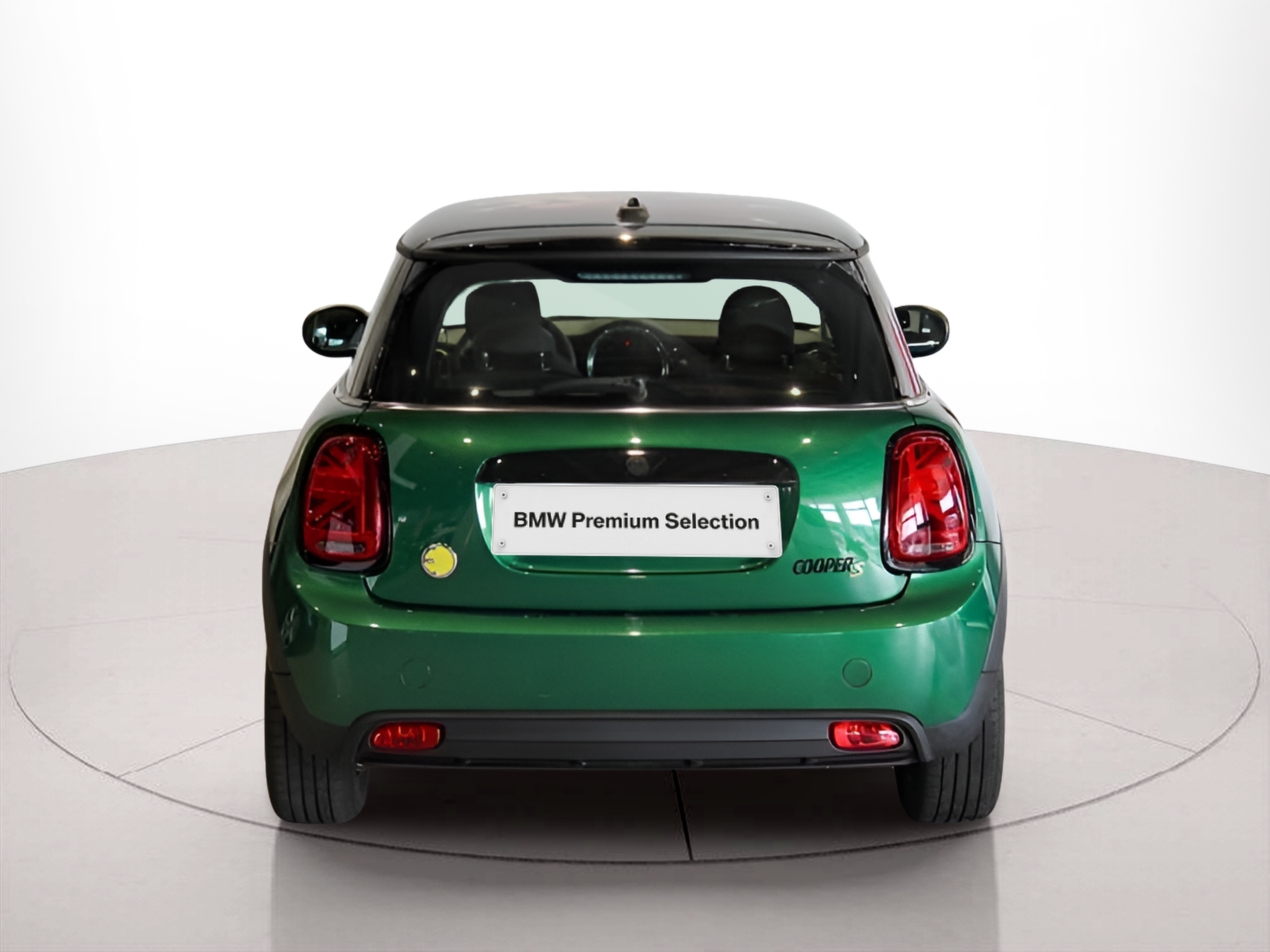 fotoG 4 del MINI MINI 3 Portas Cooper S E 135 kW (184 CV) 184cv Elétrico de 2022 em Barcelos