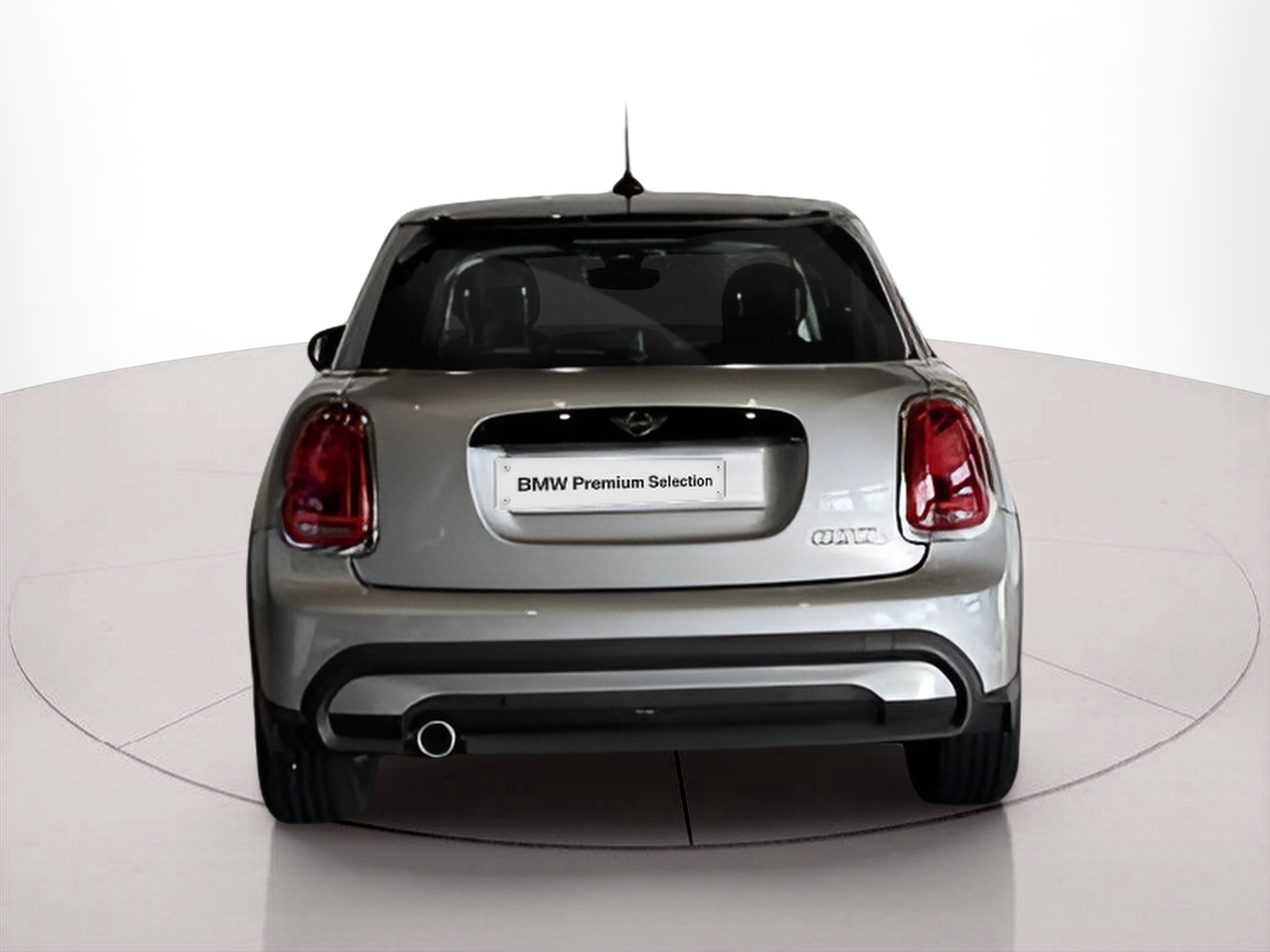 fotoG 4 del MINI MINI 5 Portas Cooper 100 kW (136 CV) 136cv Gasolina de 2023 em Barcelos