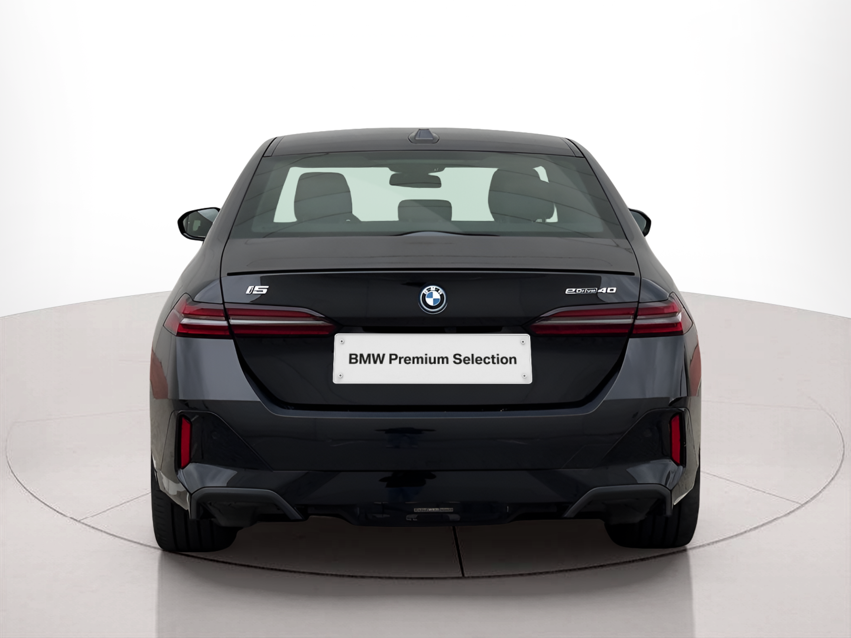 BMW i5 eDrive40 color Negro. Año 2023. 250KW(340CV). Elétrico. En concesionario BMcar Póvoa Varzim de Póvoa de Varzim