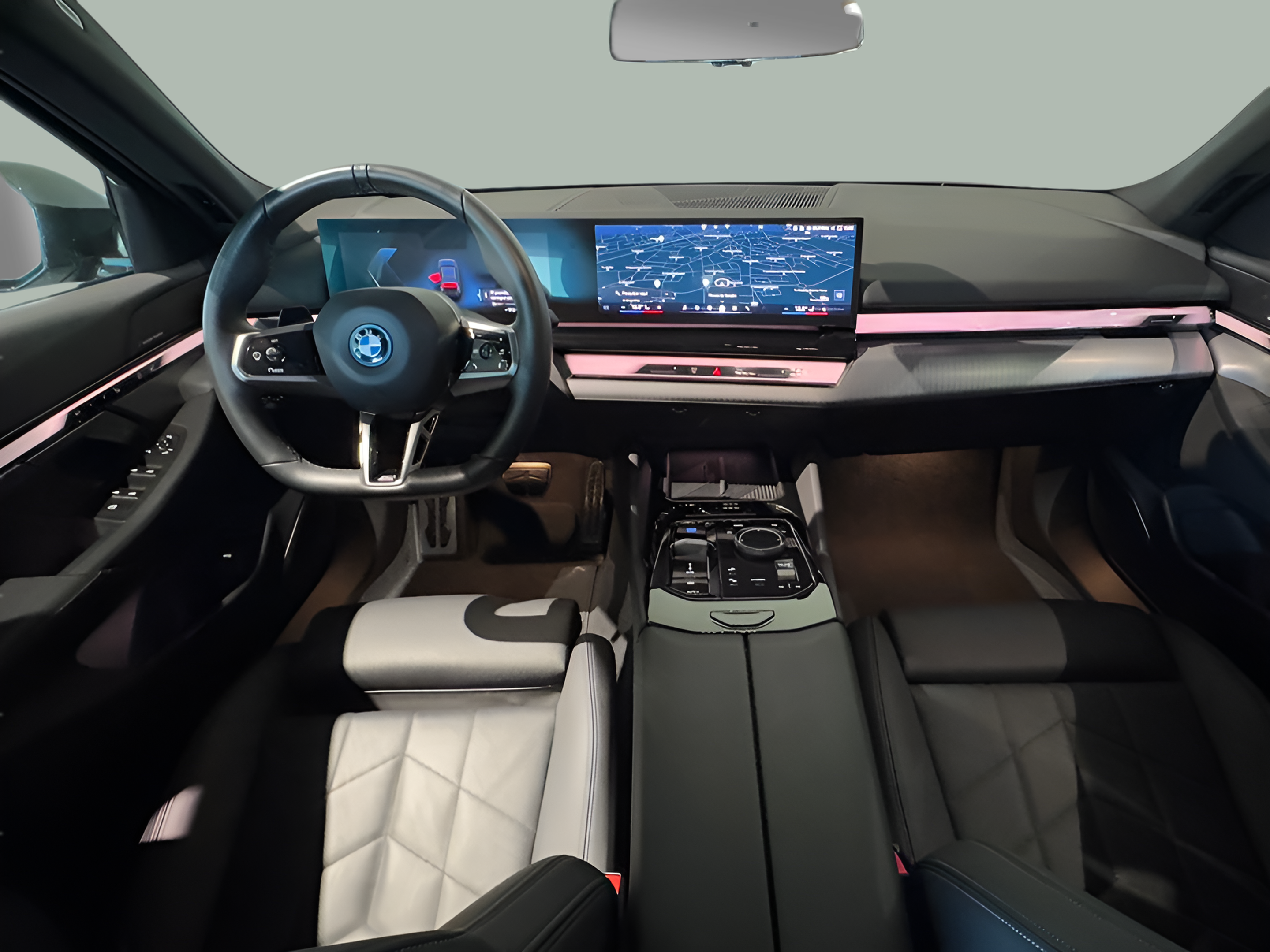 BMW i5 eDrive40 color Negro. Año 2023. 250KW(340CV). Elétrico. En concesionario BMcar Braga de Braga