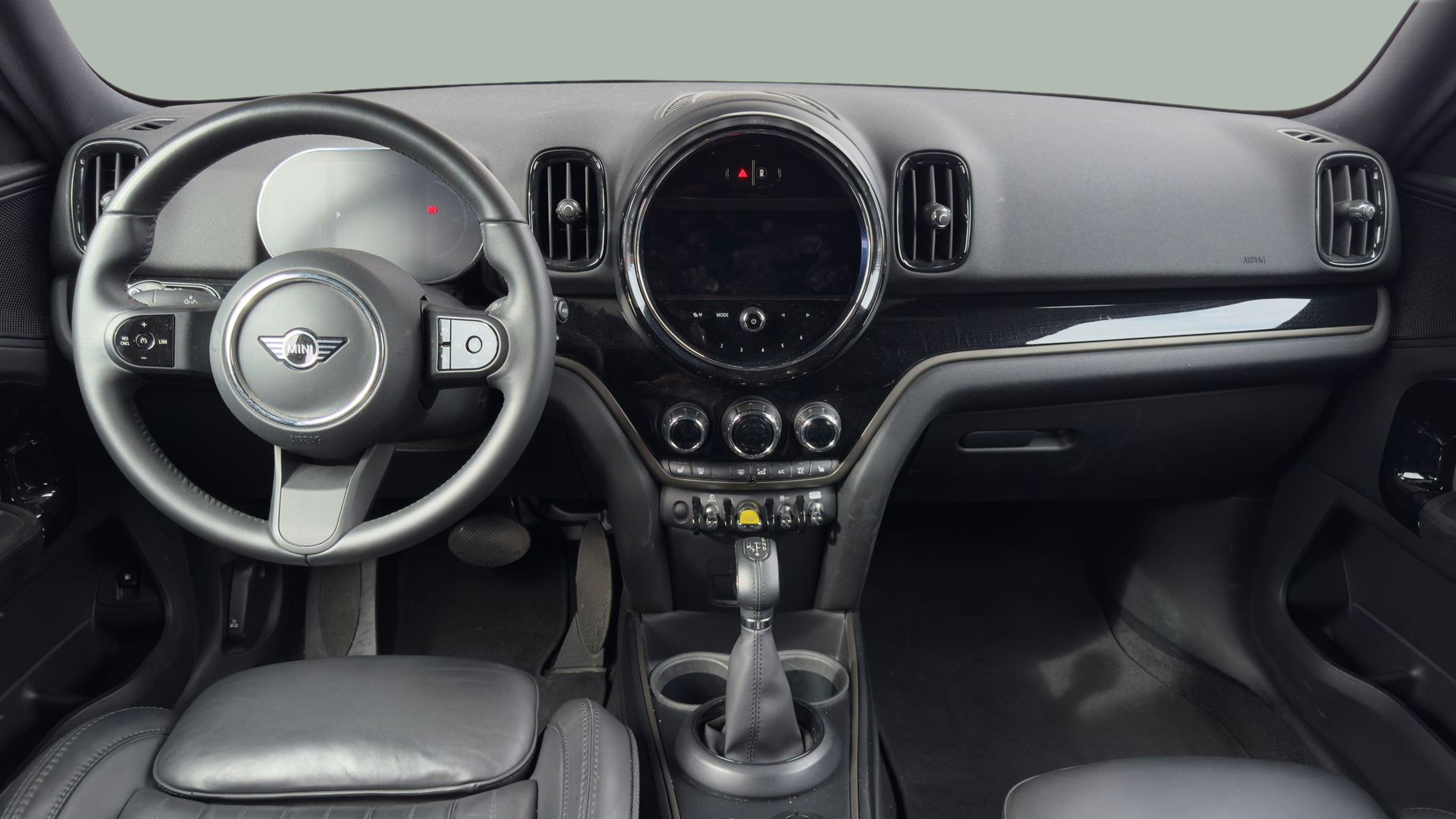 fotoG 6 del MINI MINI Countryman Cooper S E ALL4 162 kW (220 CV) 220cv Elétrico / Gasolina Híbrido de 2022 em Barcelos