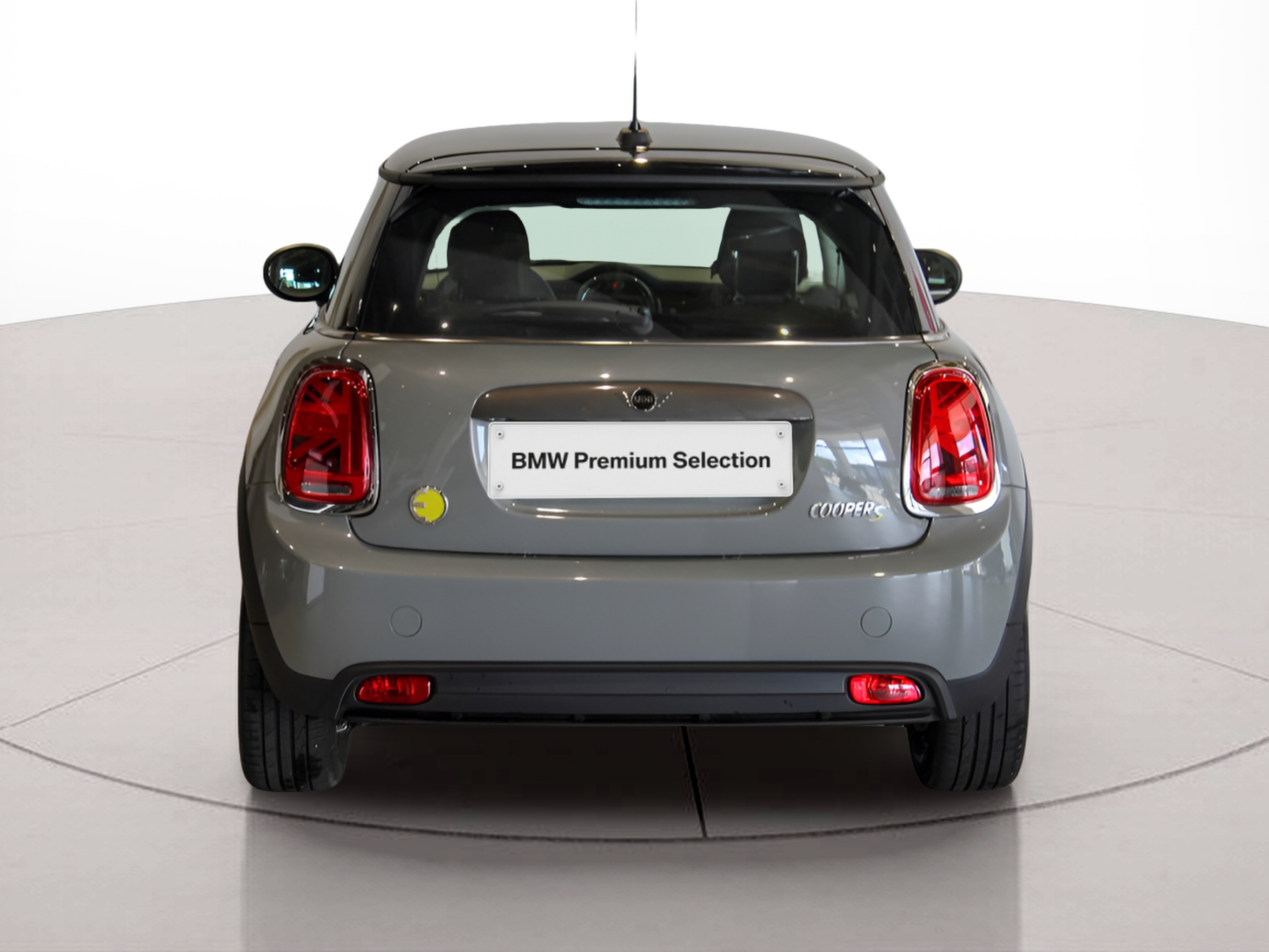 fotoG 4 del MINI MINI 3 Portas Cooper S E 135 kW (184 CV) 184cv Elétrico de 2020 em Barcelos