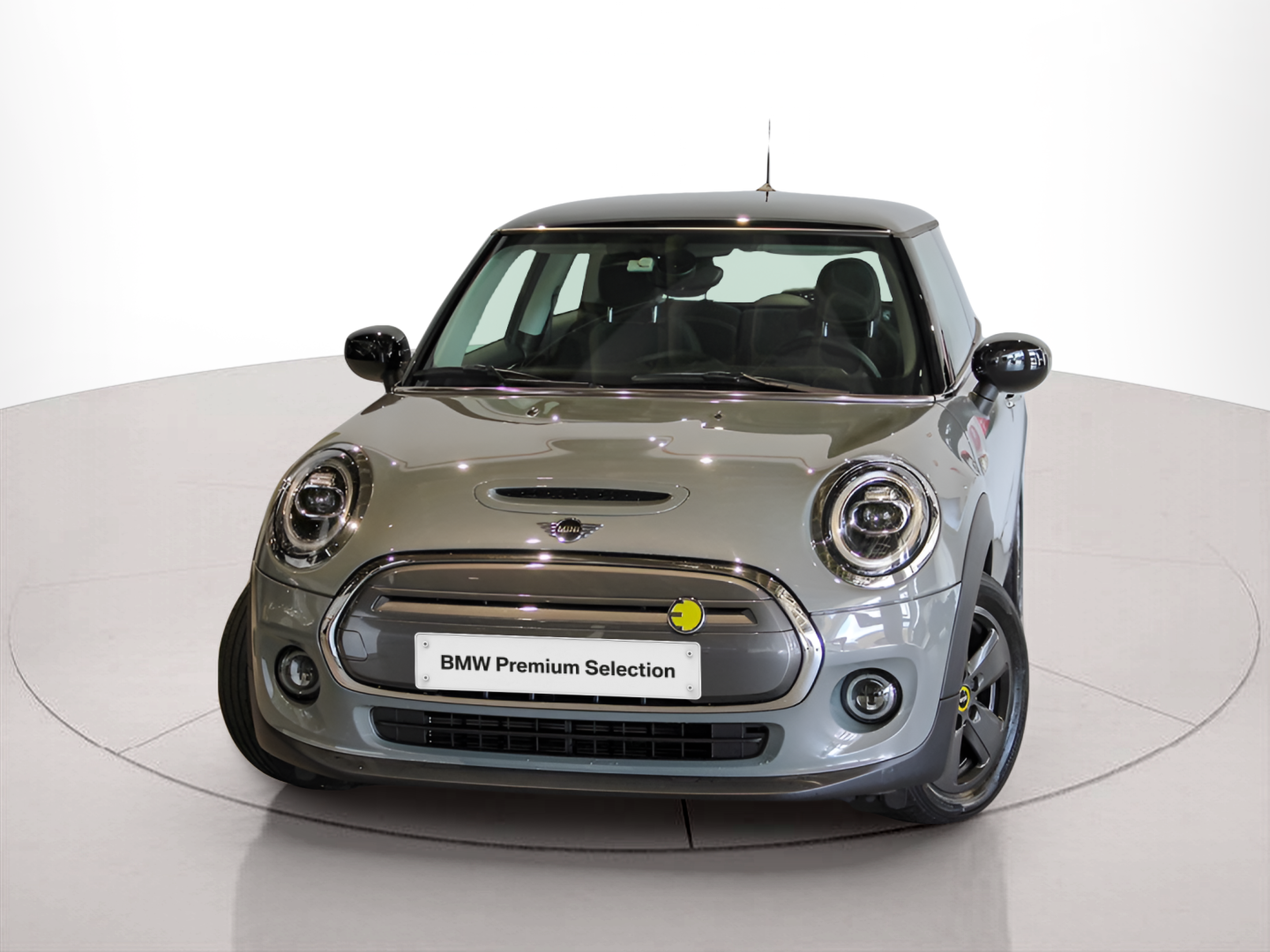 Fotos de MINI 3 Portas Cooper S E 135 kW (184 CV)