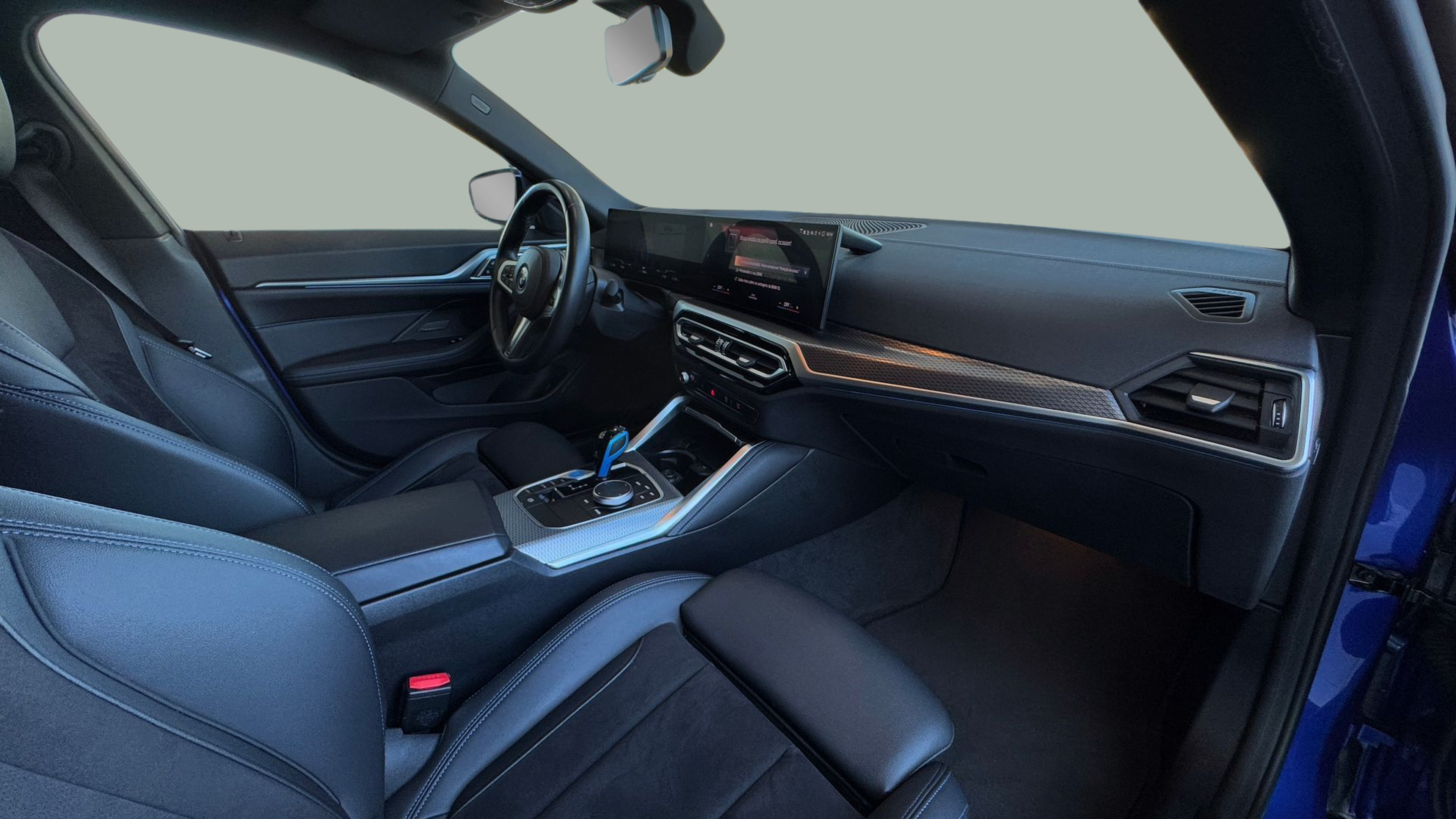 BMW i4 i4 eDrive40 color Azul. Año 2023. 250KW(340CV). Elétrico. En concesionario BMcar Barcelos de Barcelos