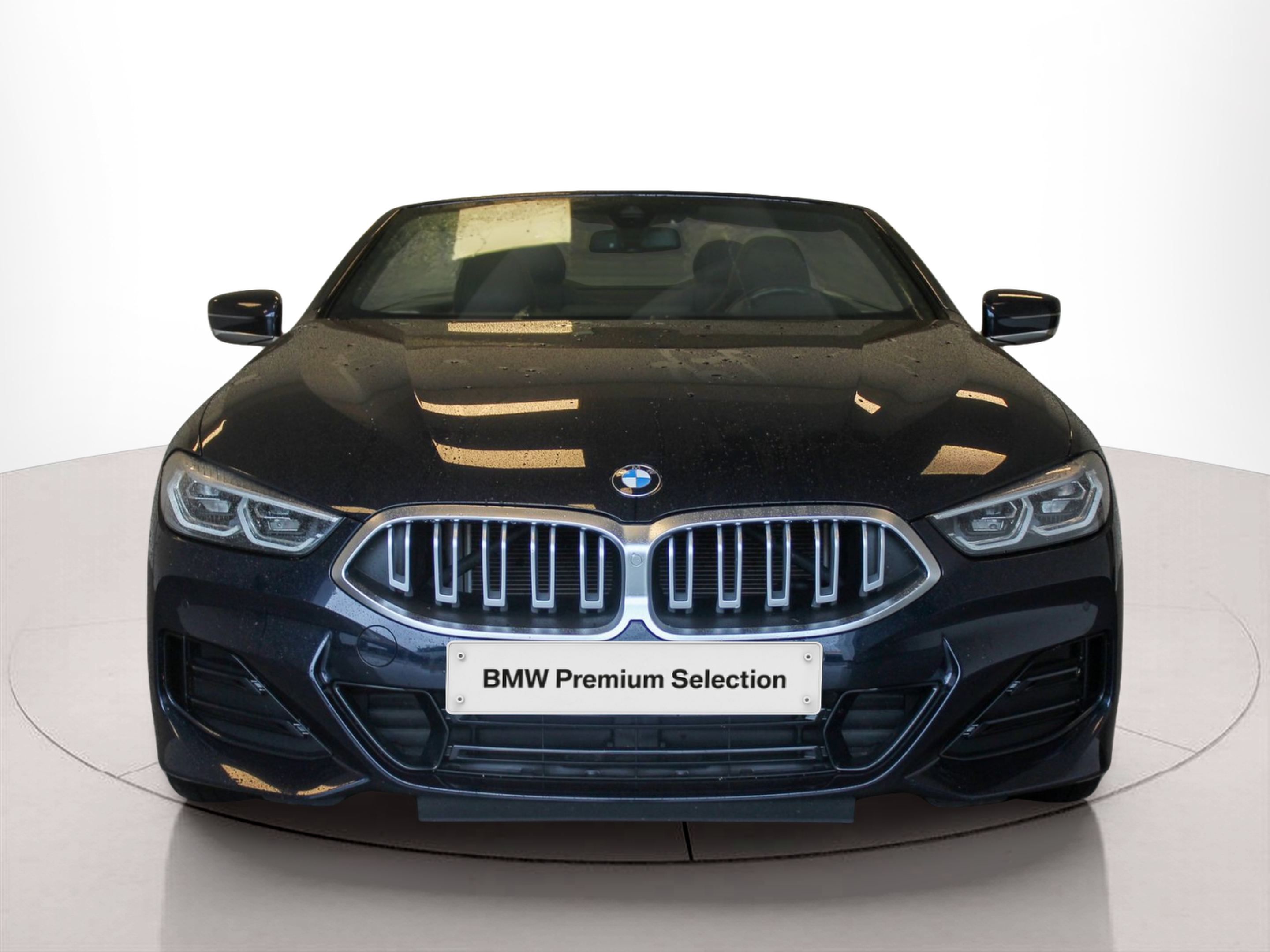 Fotos de BMW Série 8 840d Cabrio color Negro. Año 2022. 250KW(340CV). Diesel. En concesionario BMcar Famalicão de Abrantes