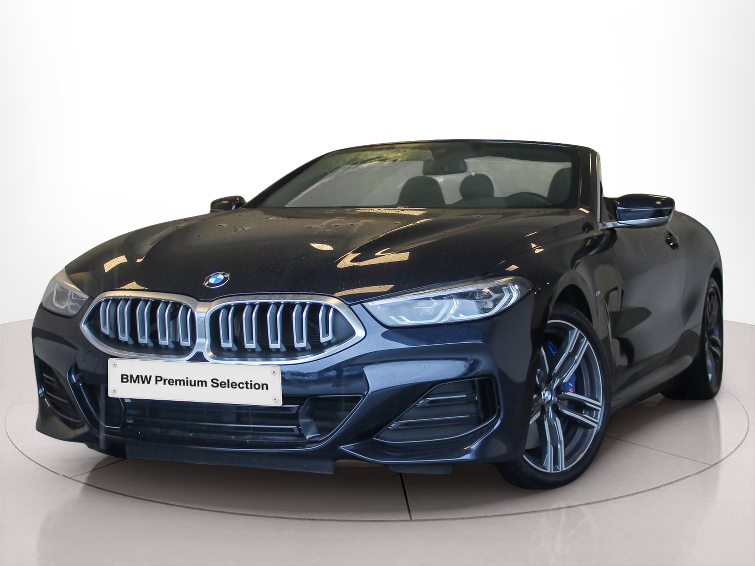 Fotos de BMW Série 8 840d Cabrio color Negro. Año 2022. 250KW(340CV). Diesel. En concesionario BMcar Famalicão de Abrantes