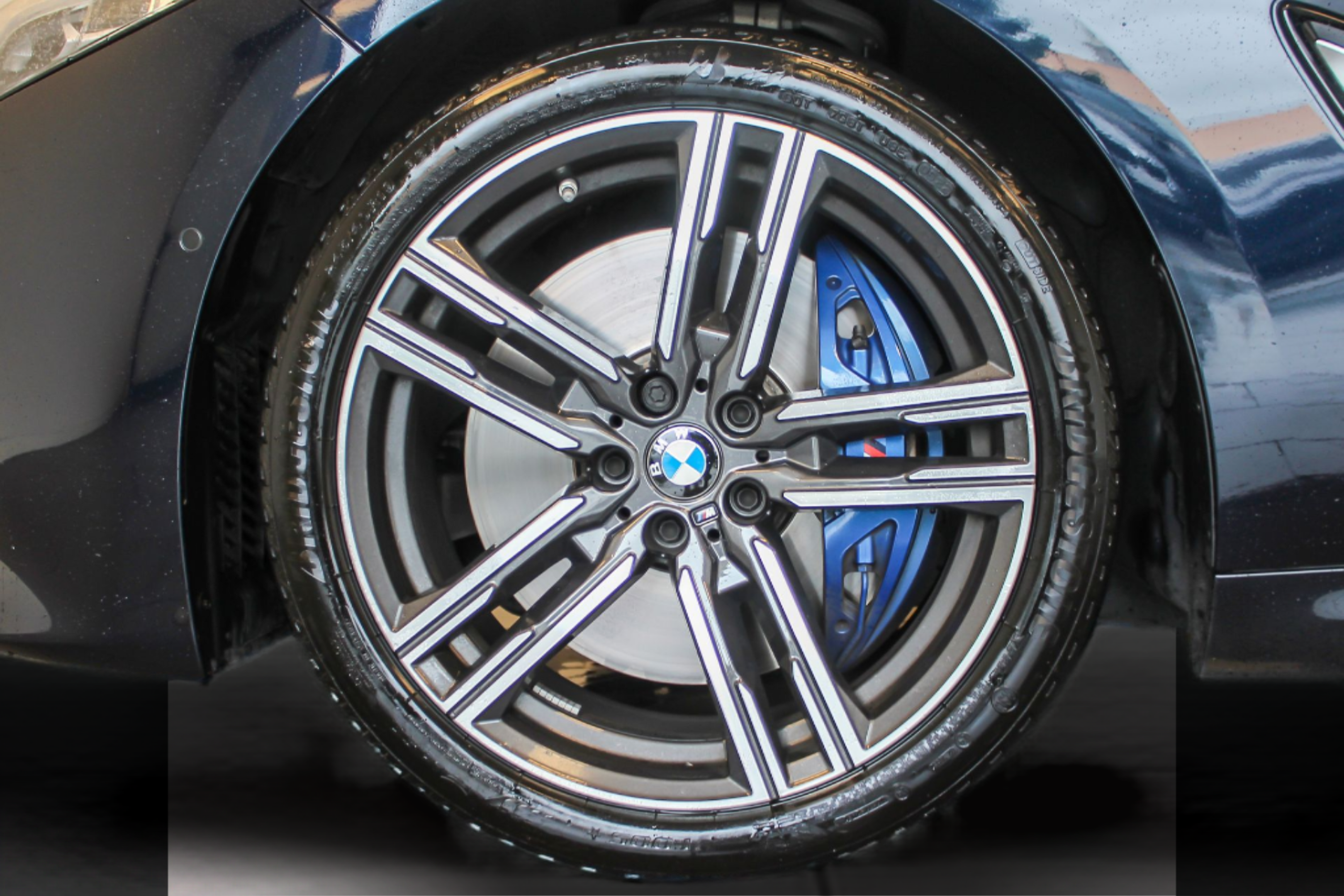 BMW Série 8 840d Cabrio color Negro. Año 2022. 250KW(340CV). Diesel. En concesionario BMcar Famalicão de Abrantes