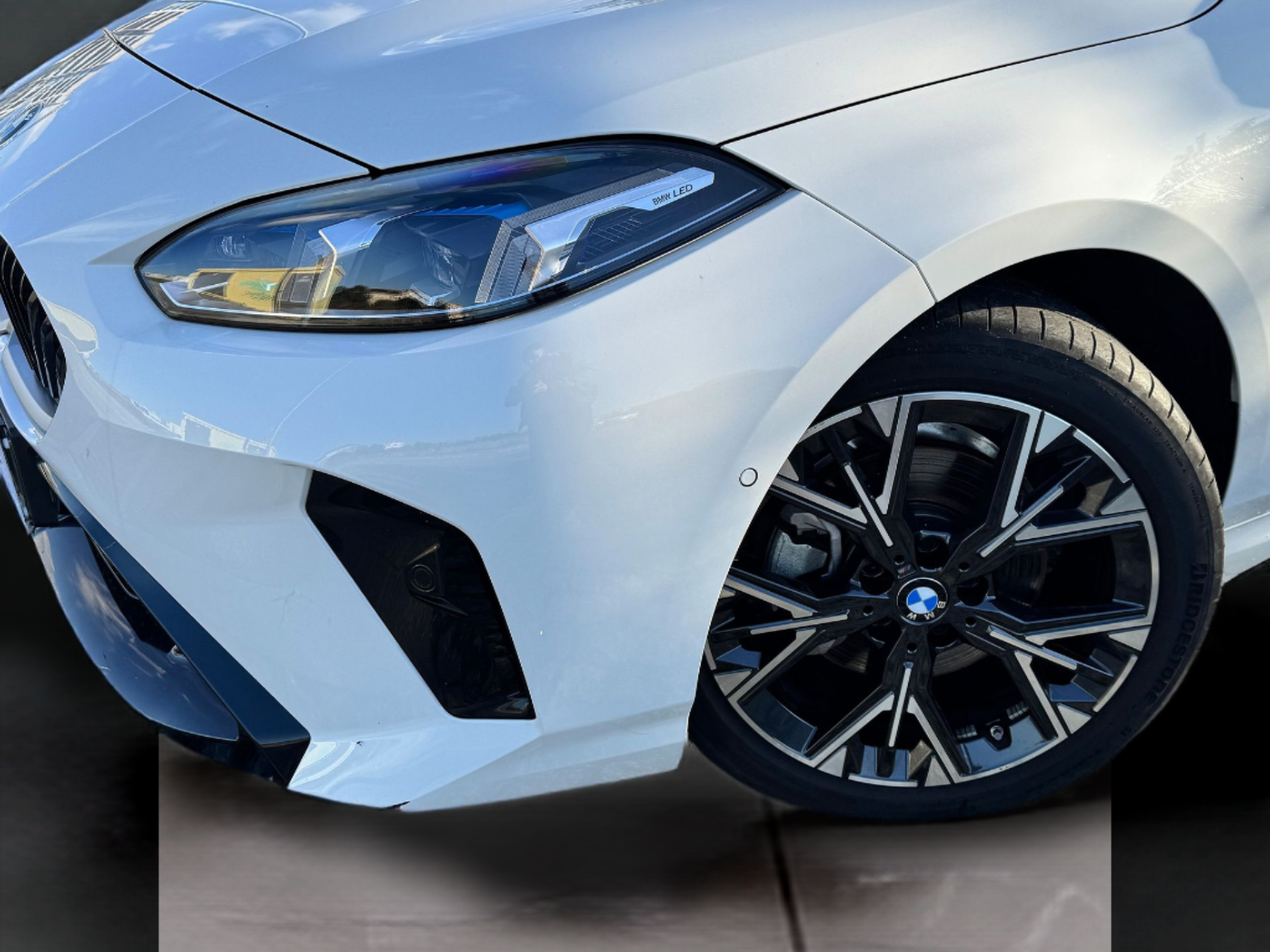 BMW Série 1 116i color Blanco. Año 2025. 90KW(122CV). Gasolina. En concesionario BMcar Braga de Braga