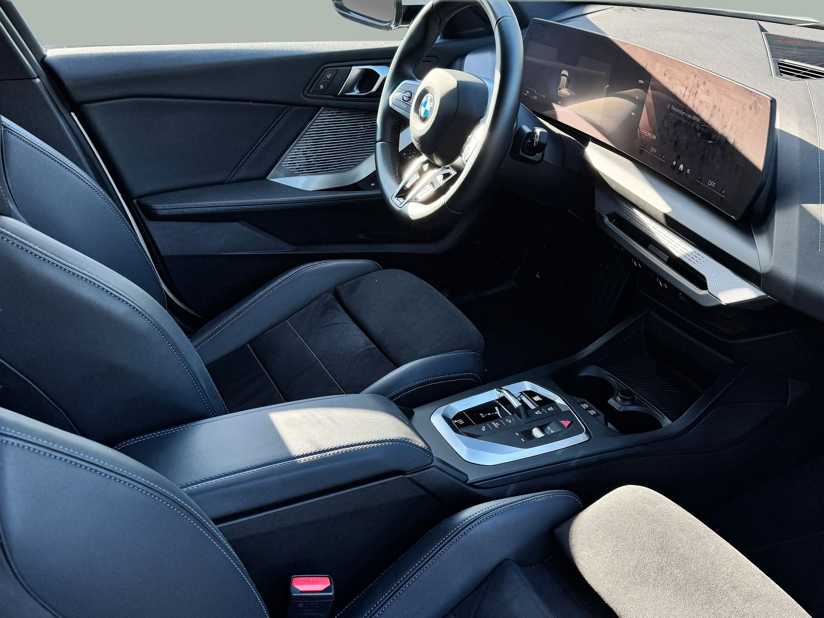 BMW Série 1 116i color Blanco. Año 2025. 90KW(122CV). Gasolina. En concesionario BMcar Braga de Braga