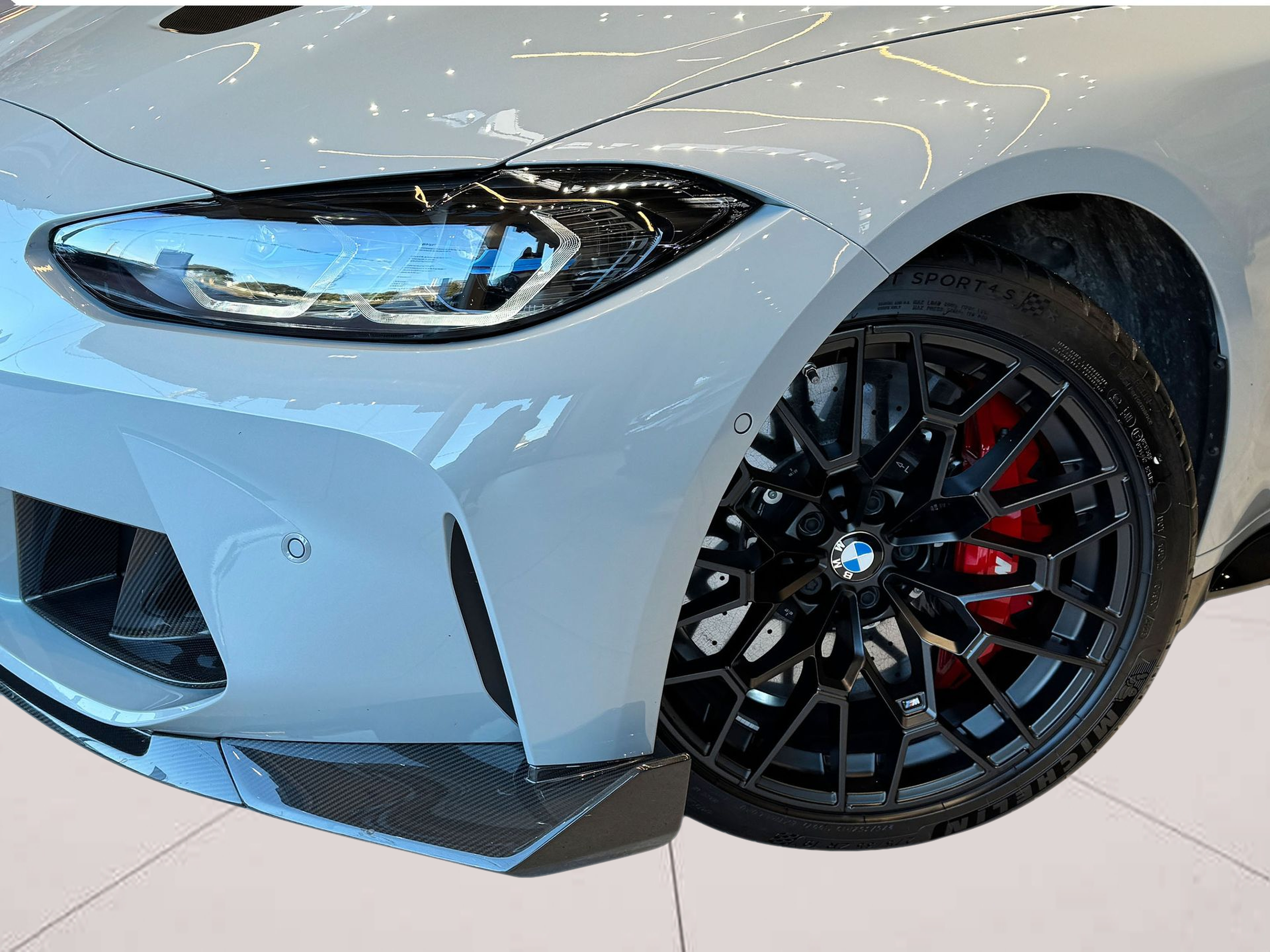 BMW M M3 Berlina color Gris. Año 2023. 405KW(550CV). Gasolina. En concesionario BMcar Famalicão de Vila Nova de Famalicão