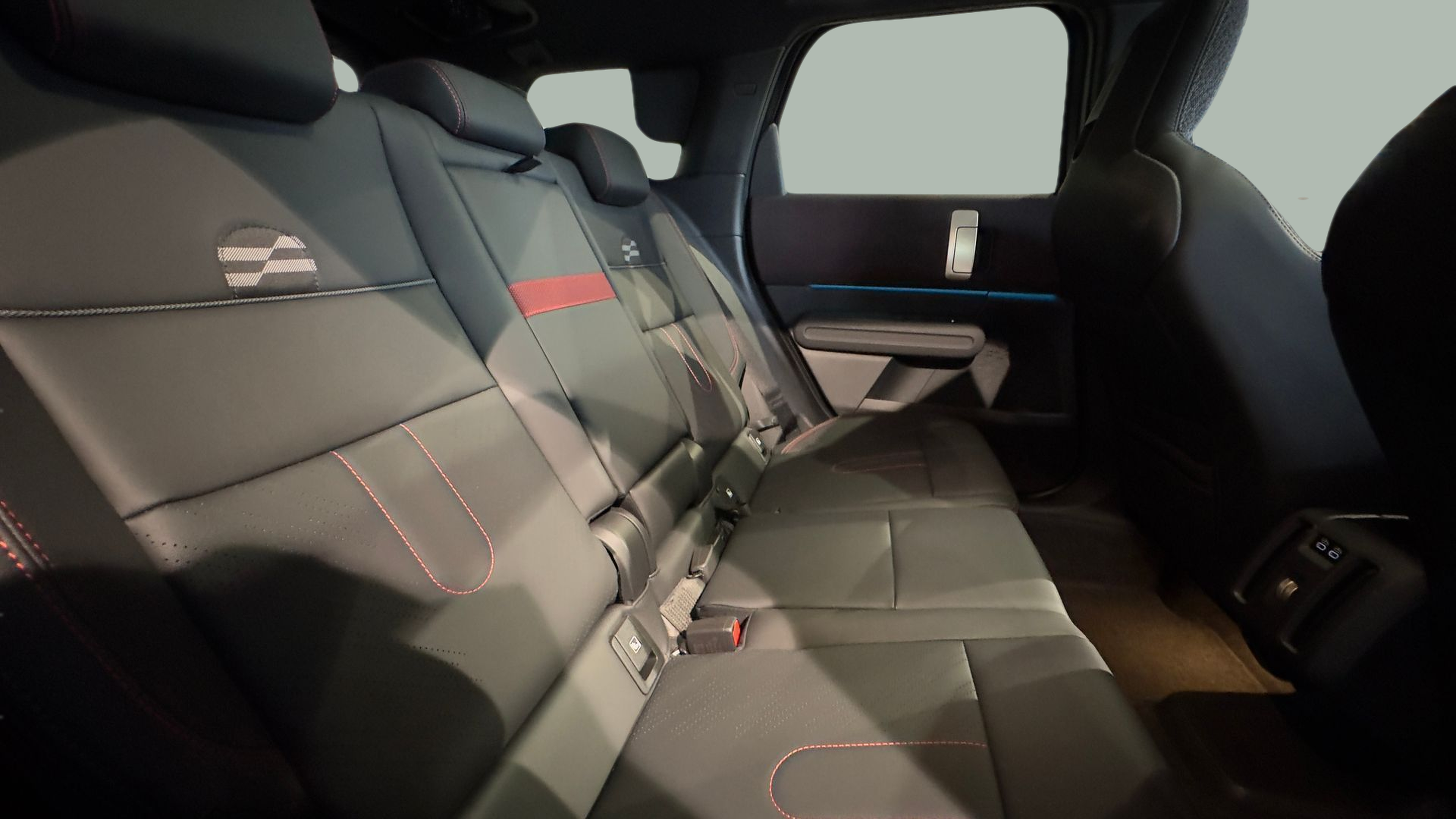 fotoG 7 del MINI MINI Countryman John Cooper Works ALL4 221 kW (300 CV) 300cv Gasolina de 2024 em Braga