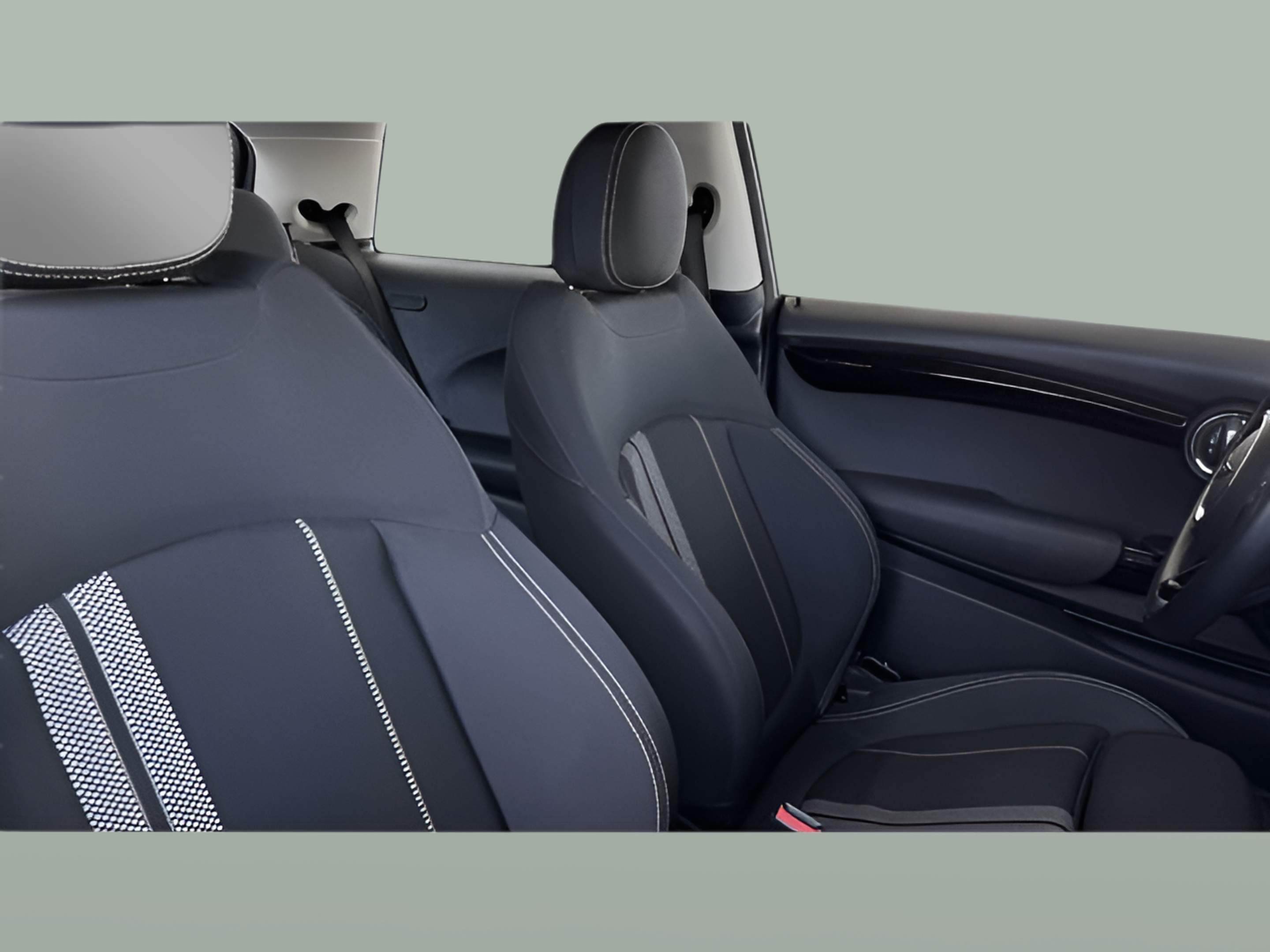 fotoG 7 del MINI MINI 3 Portas Cooper S E 135 kW (184 CV) 184cv Elétrico de 2021 em Braga