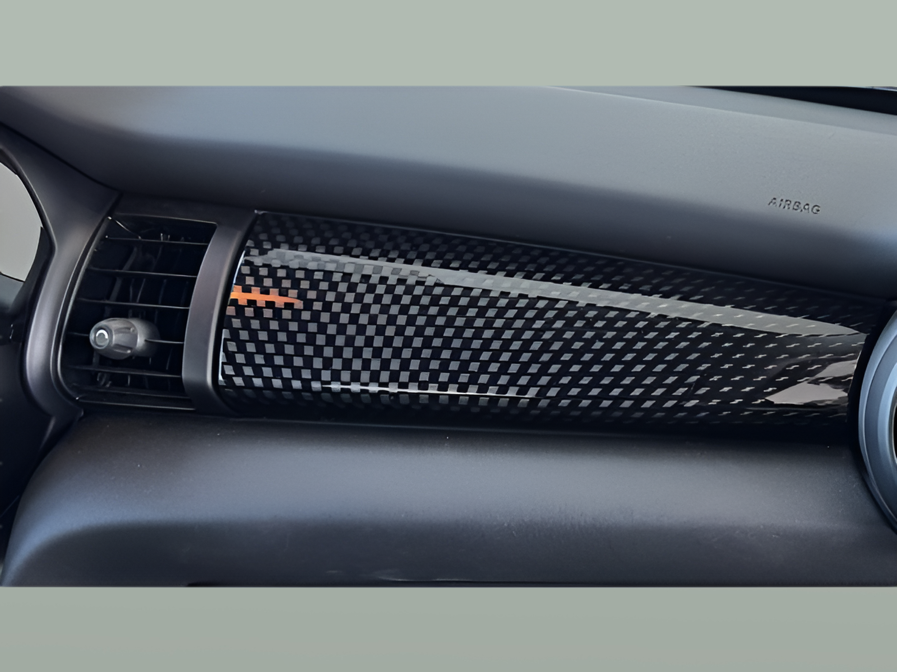 fotoG 30 del MINI MINI 3 Portas Cooper S E 135 kW (184 CV) 184cv Elétrico de 2021 em Braga