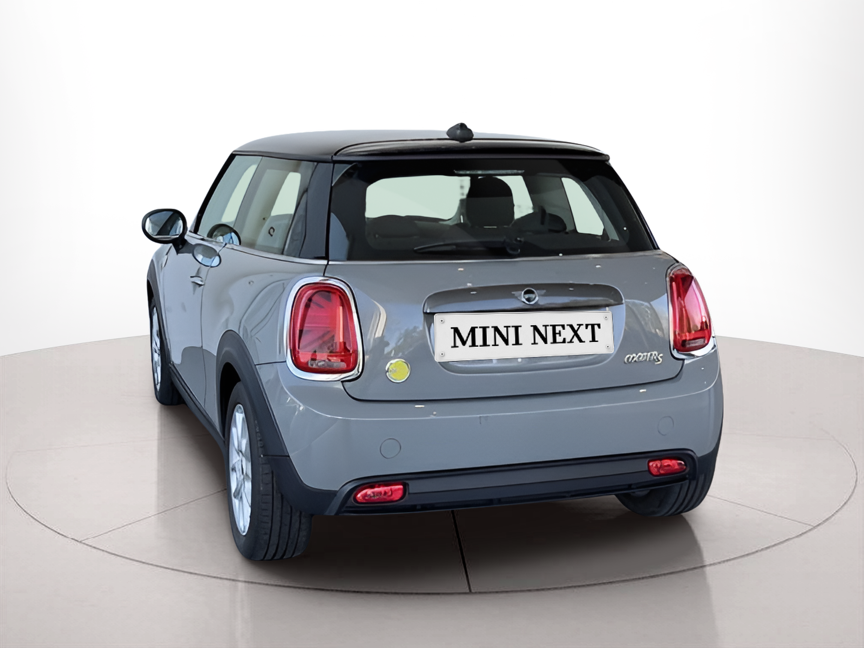 fotoG 3 del MINI MINI 3 Portas Cooper S E 135 kW (184 CV) 184cv Elétrico de 2021 em Braga