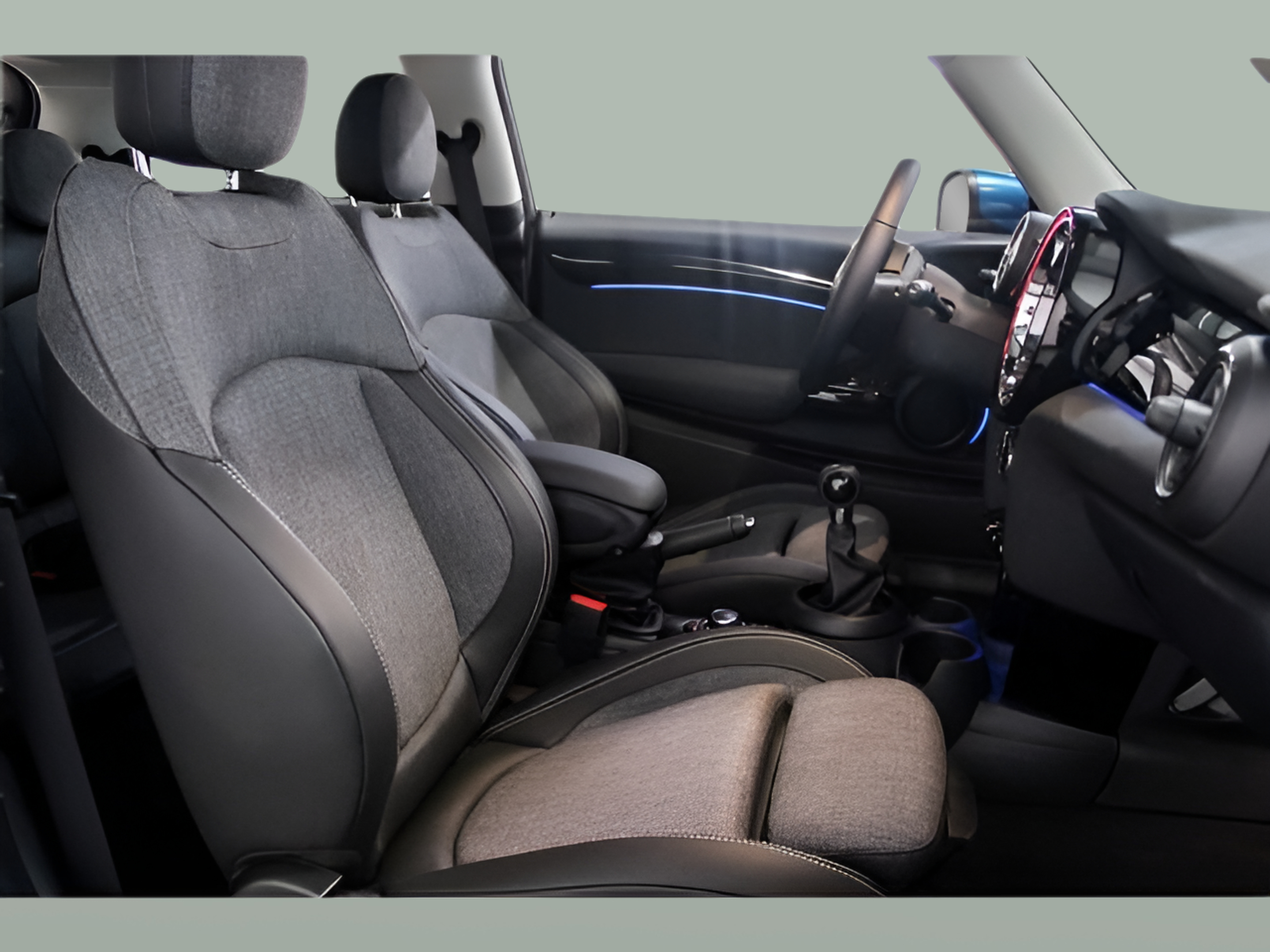 fotoG 7 del MINI MINI 3 Portas One 75 kW (102 CV) 102cv Gasolina de 2021 em Braga