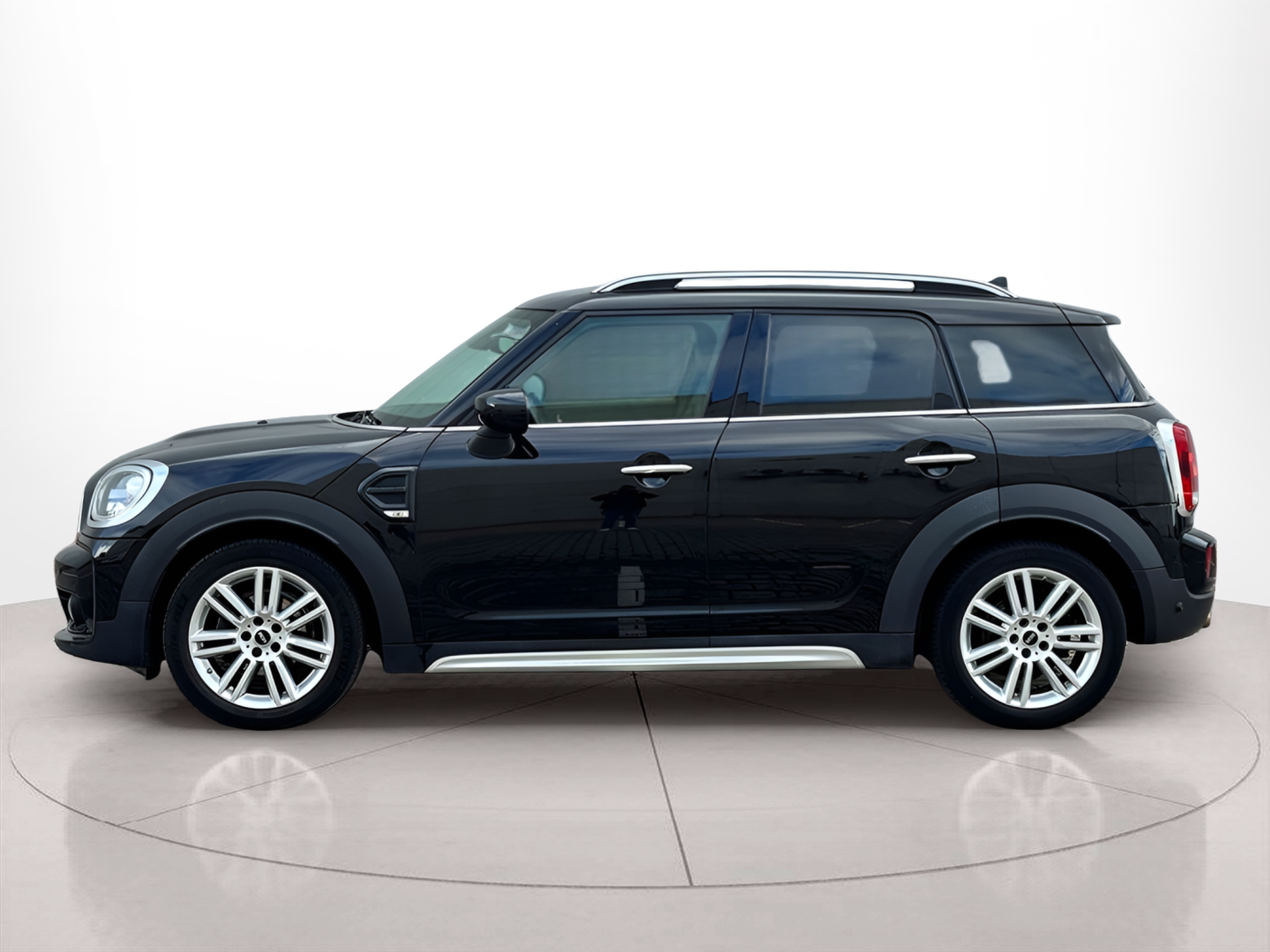 Fotos de MINI Countryman One D 85 kW (116 CV)