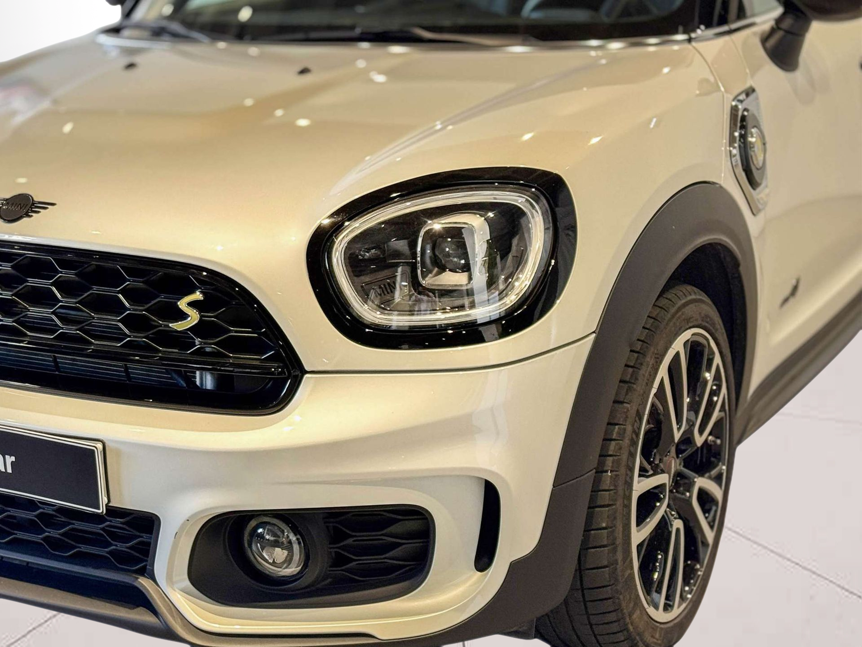 fotoG 5 del MINI MINI Countryman Cooper S E ALL4 162 kW (220 CV) 220cv Elétrico / Gasolina Híbrido de 2023 em Braga