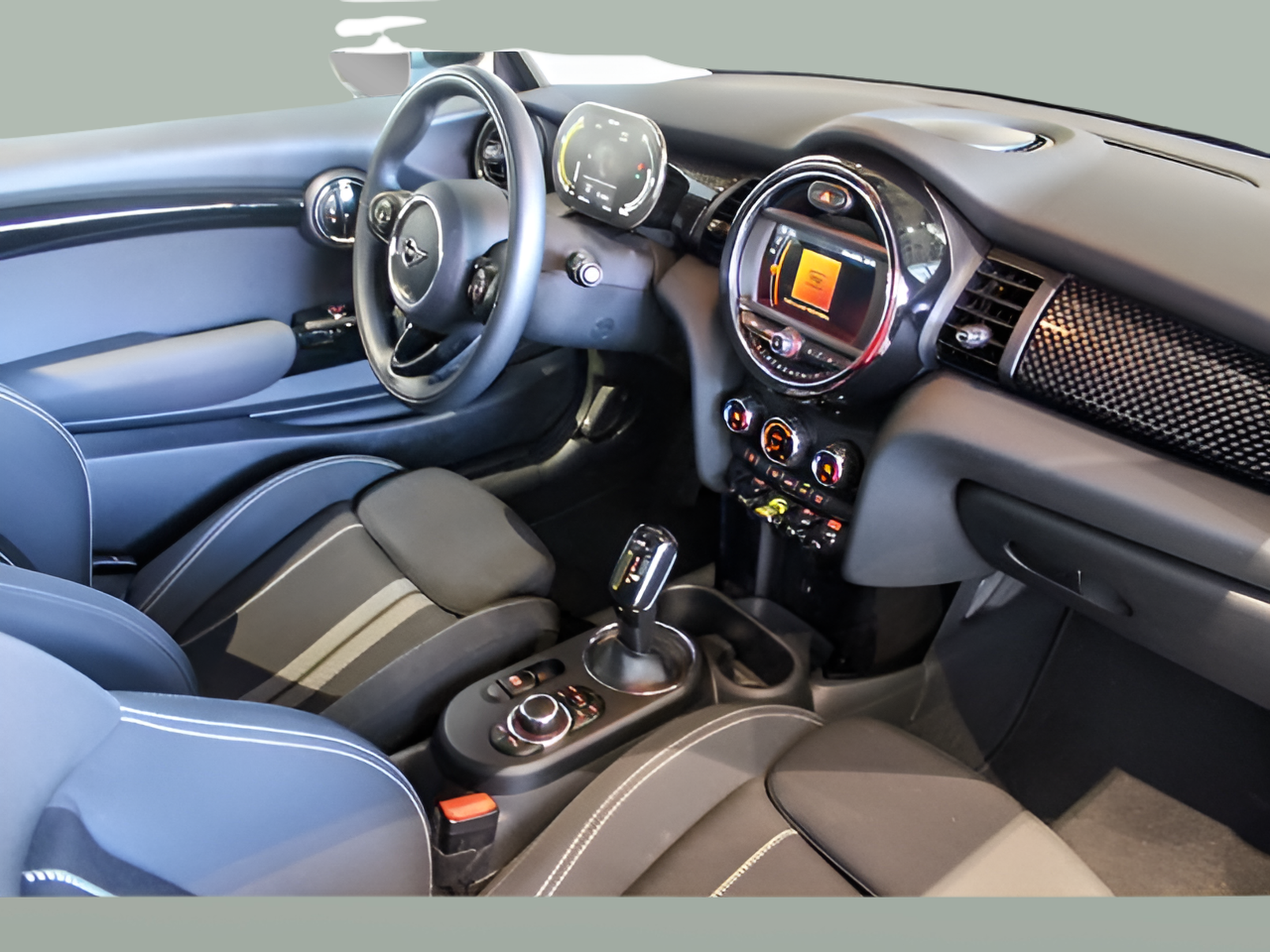 fotoG 7 del MINI MINI 3 Portas Cooper S E 135 kW (184 CV) 184cv Elétrico de 2020 em Braga