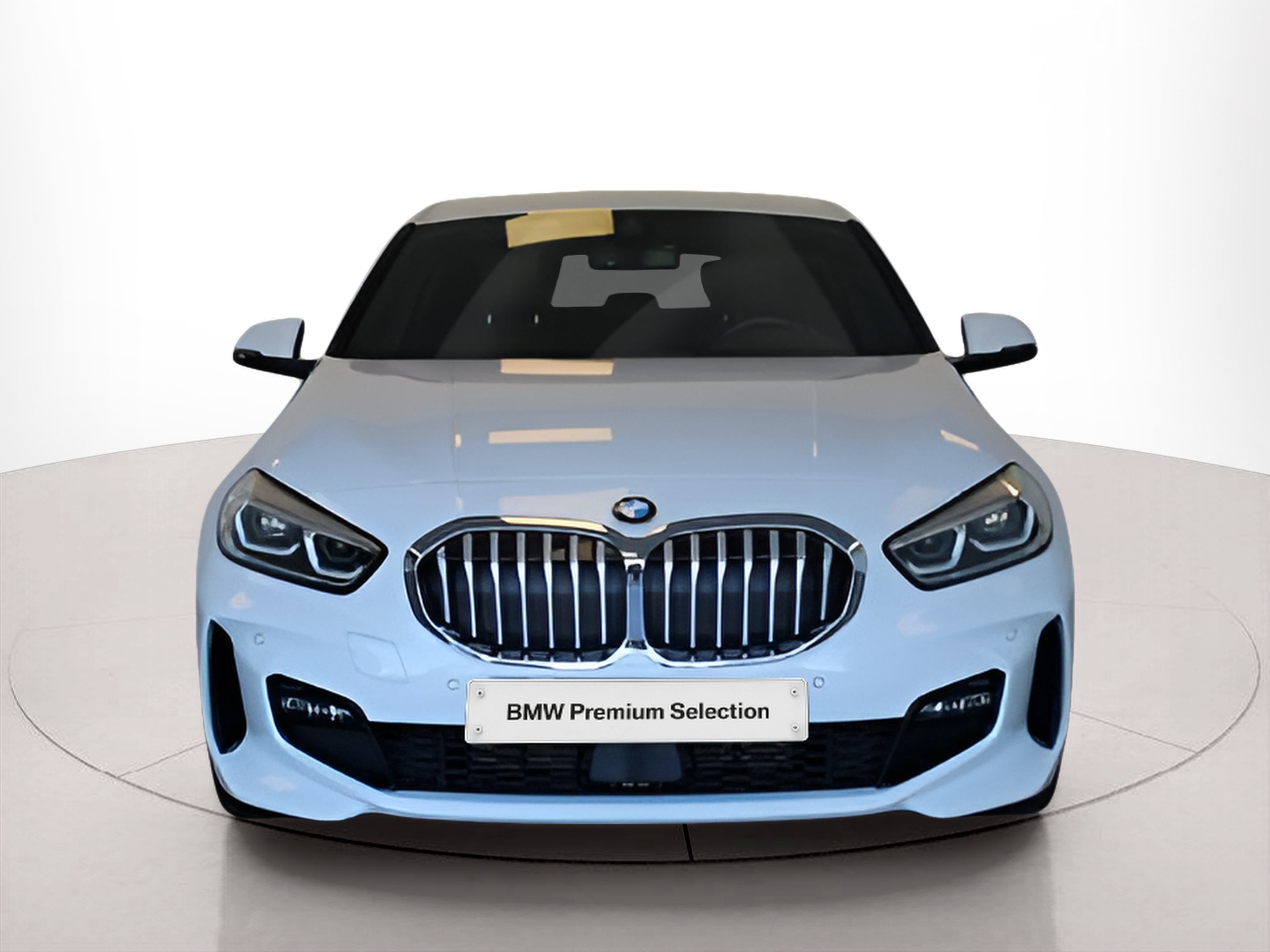 Fotos de BMW Série 1 116d color Blanco. Año 2023. 85KW(116CV). Diesel. En concesionario BMcar Póvoa Varzim de Póvoa de Varzim