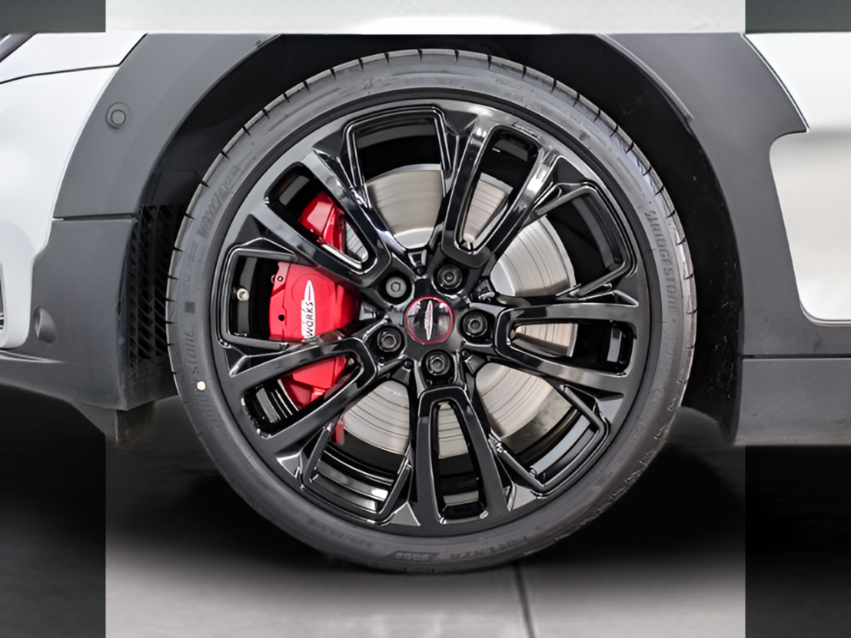 fotoG 5 del MINI MINI Clubman John Cooper Works ALL4 225 kW (306 CV) 306cv Gasolina de 2021 em Braga