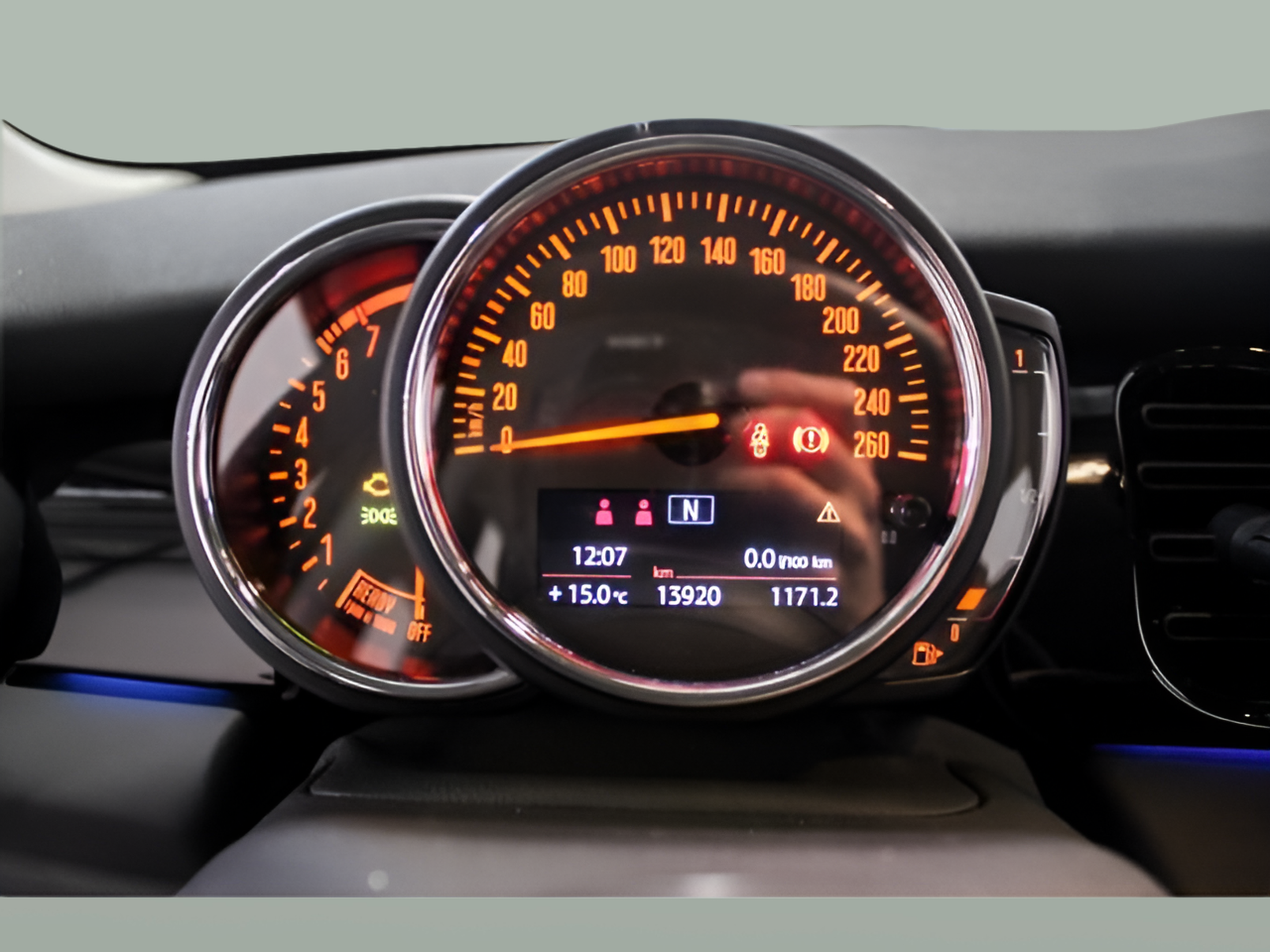 fotoG 12 del MINI MINI 3 Portas One 75 kW (102 CV) 102cv Gasolina de 2021 em Braga