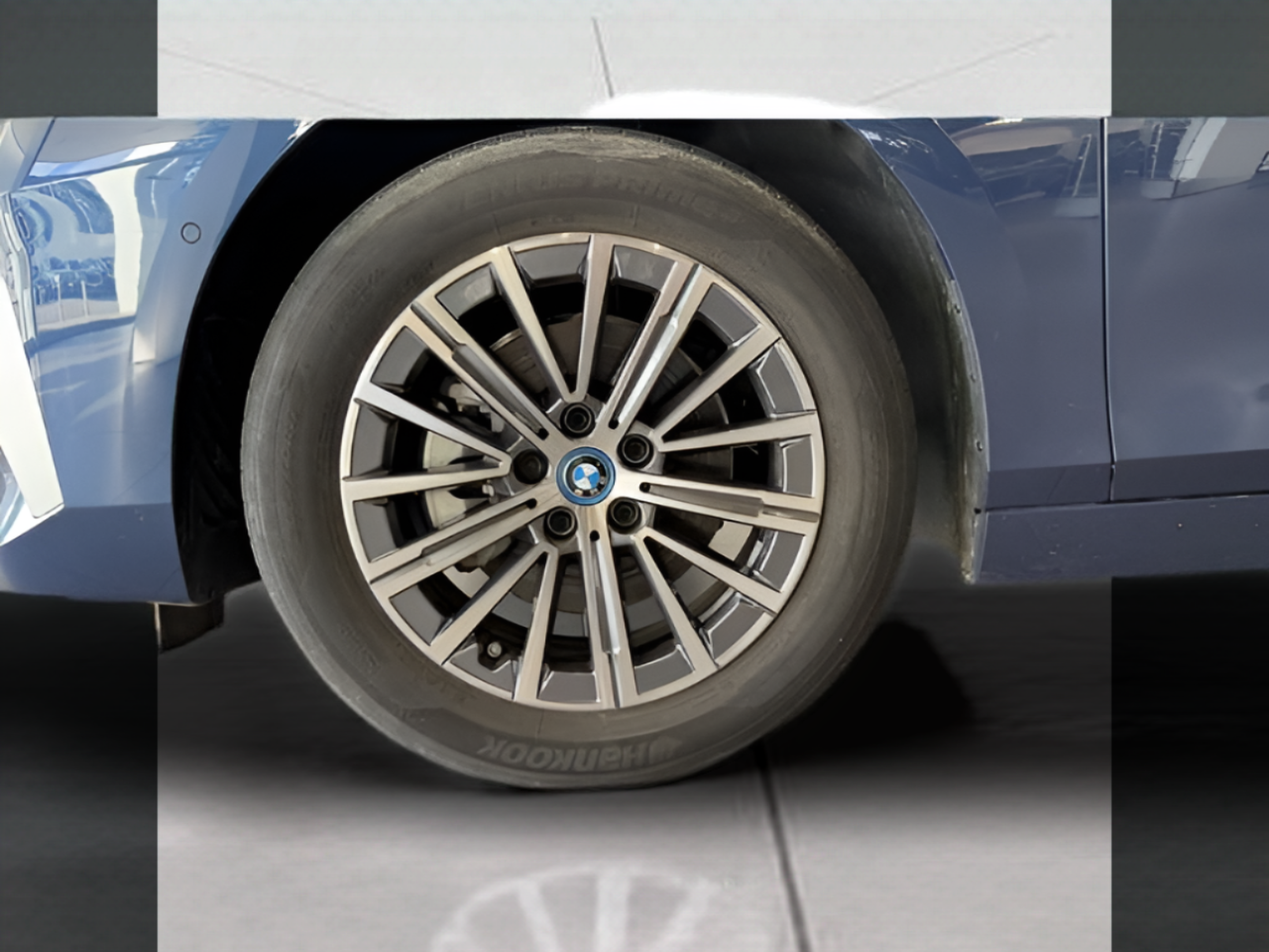 BMW Série 2 225xe Active Tourer color Azul. Año 2023. 180KW(245CV). Elétrico / Gasolina Híbrido. En concesionario BMcar Braga de Braga