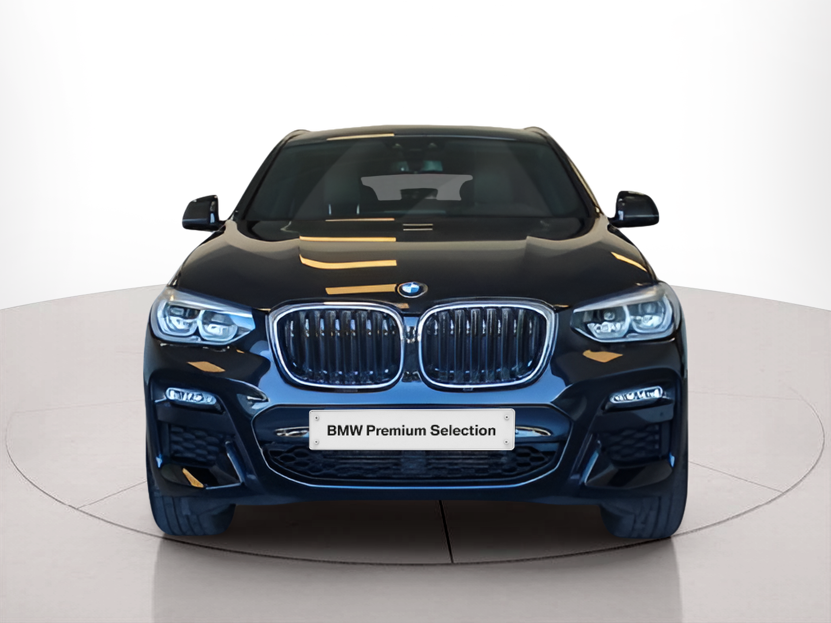 Fotos de BMW X4 xDrive30d color Negro. Año 2019. 195KW(265CV). Diesel. En concesionario BMcar Póvoa Varzim de Póvoa de Varzim