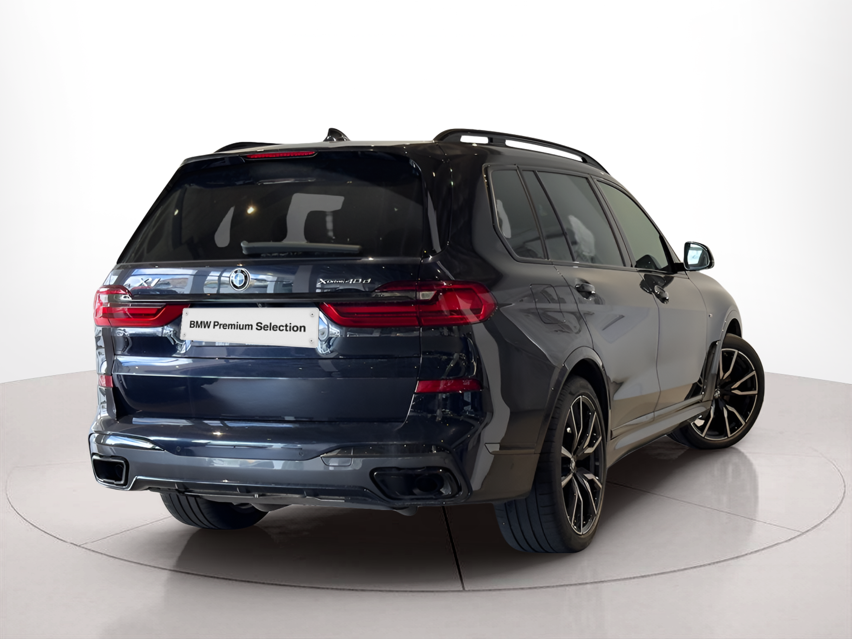 BMW X7 xDrive40d color Negro. Año 2021. 250KW(340CV). Diesel. En concesionario BMcar Braga de Braga