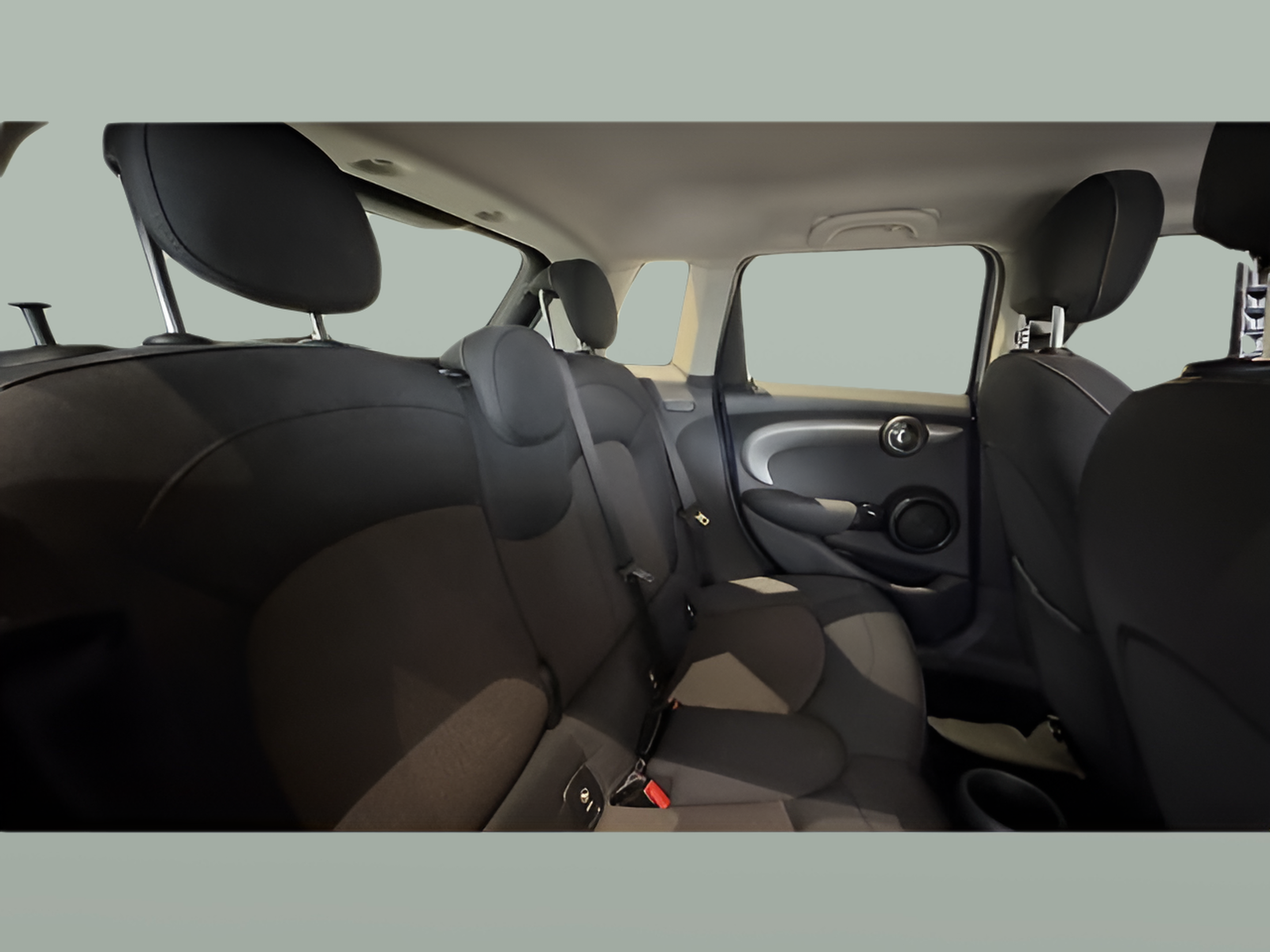 fotoG 8 del MINI MINI 5 Portas One D 70 kW (95 CV) 95cv Diesel de 2016 em Braga